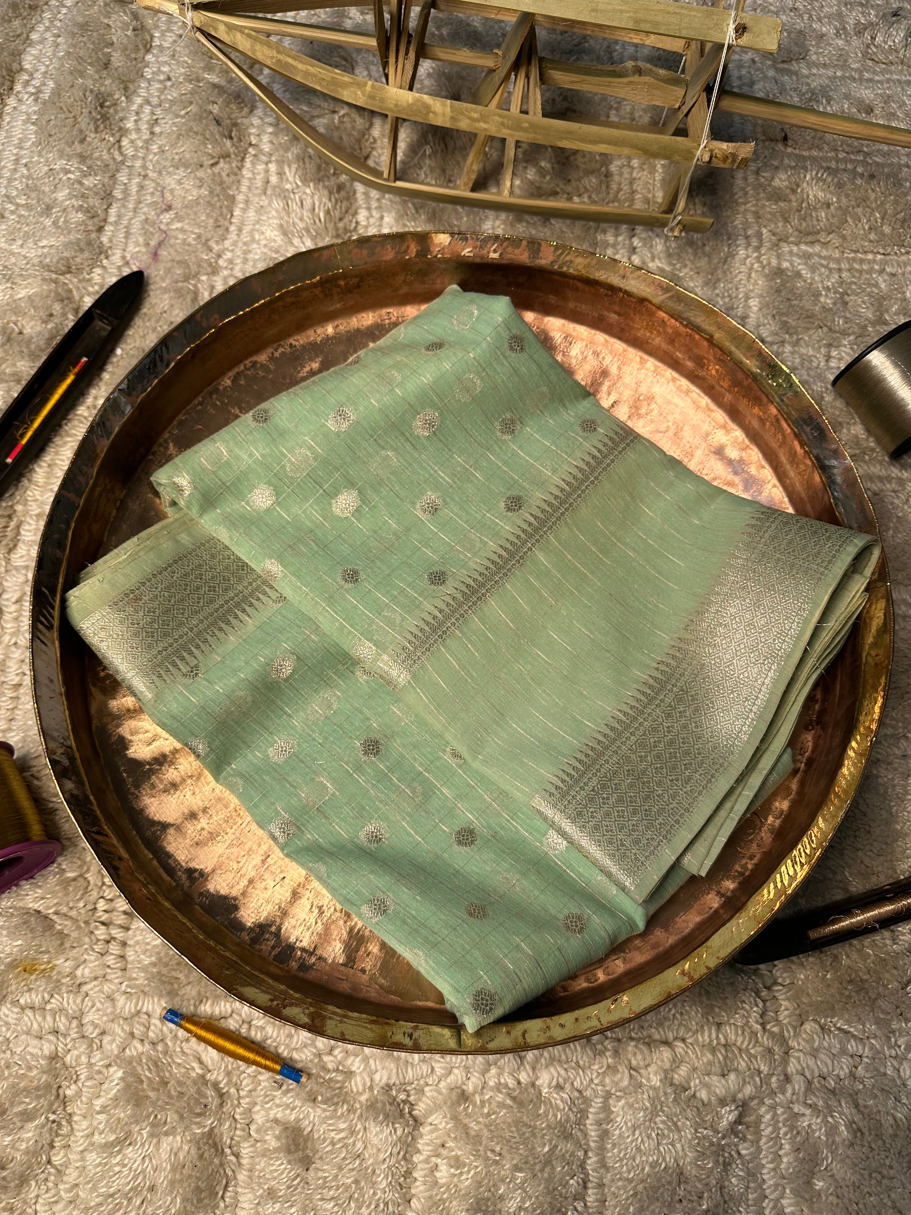 Contemporary Weave Kora Soft Silk Banarasi Saree
