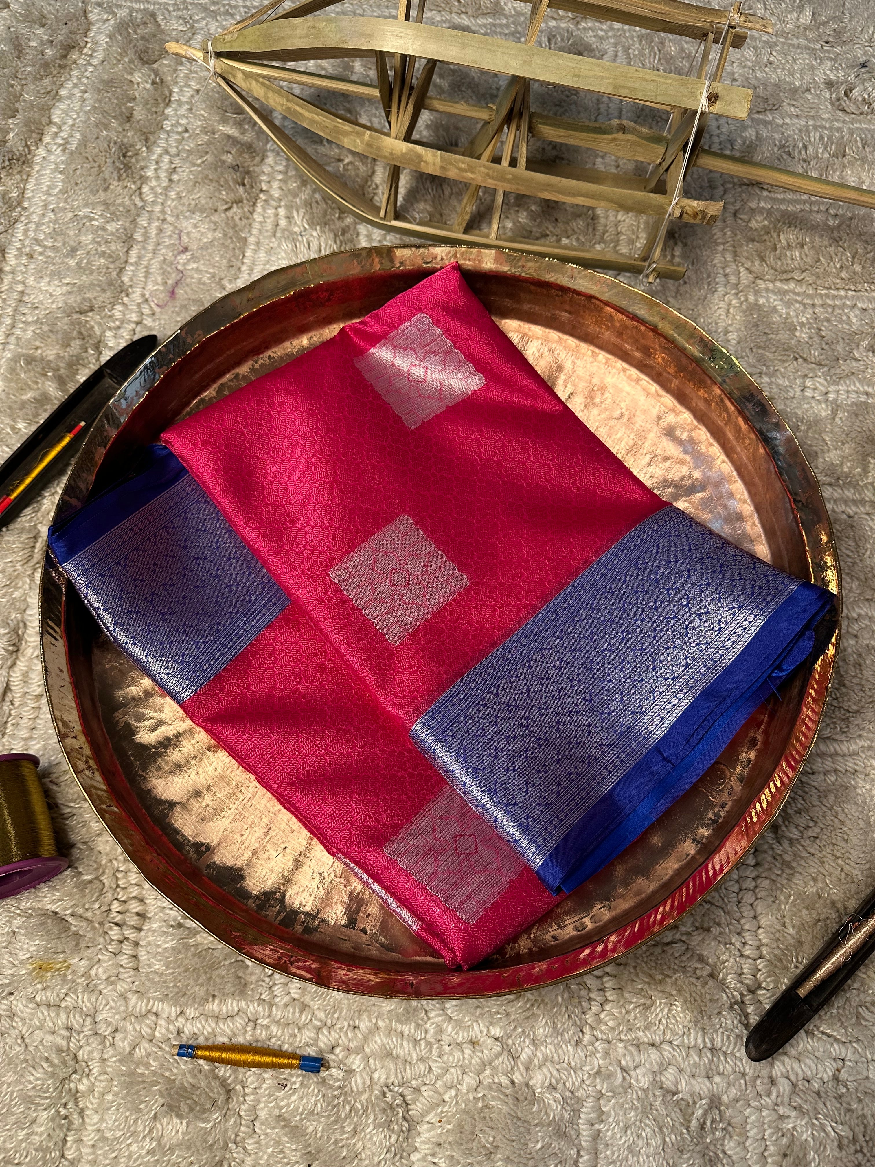 Contemporary Weave Kora Soft Silk Banarasi Saree