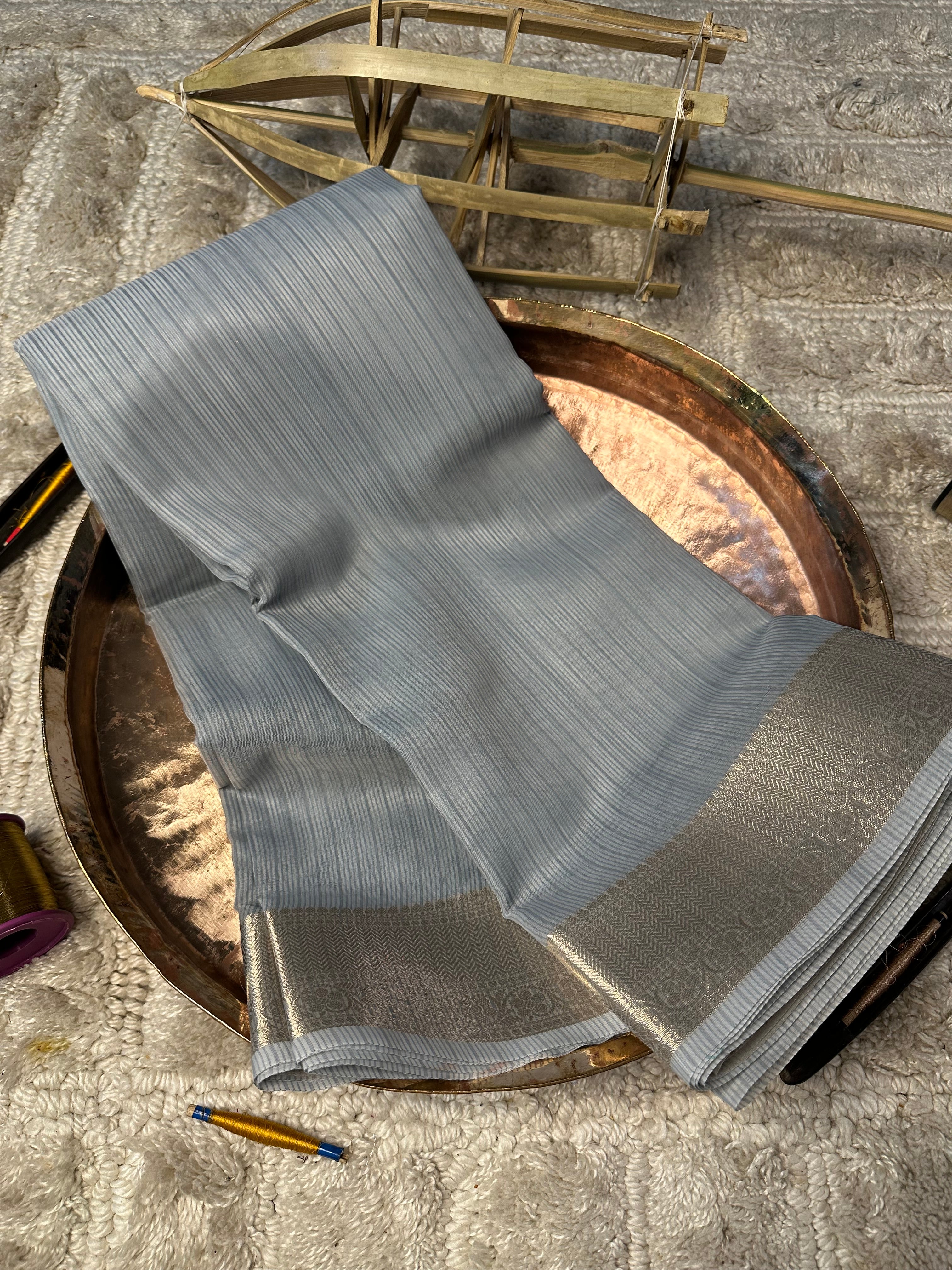 Contemporary Weave Kora Soft Silk Banarasi Saree