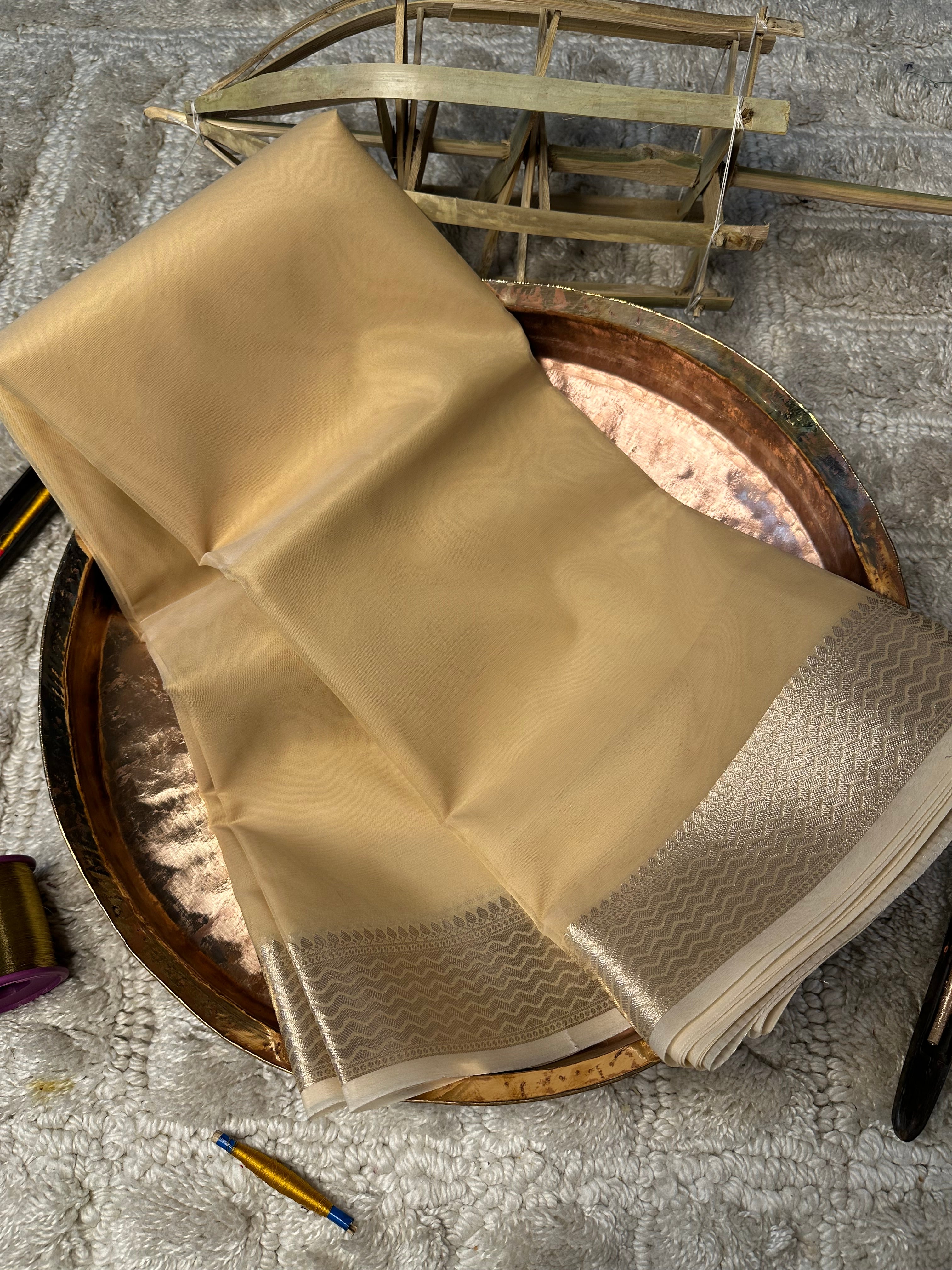 Eccentric Weave Softsilk Traditional Banarasi Saree