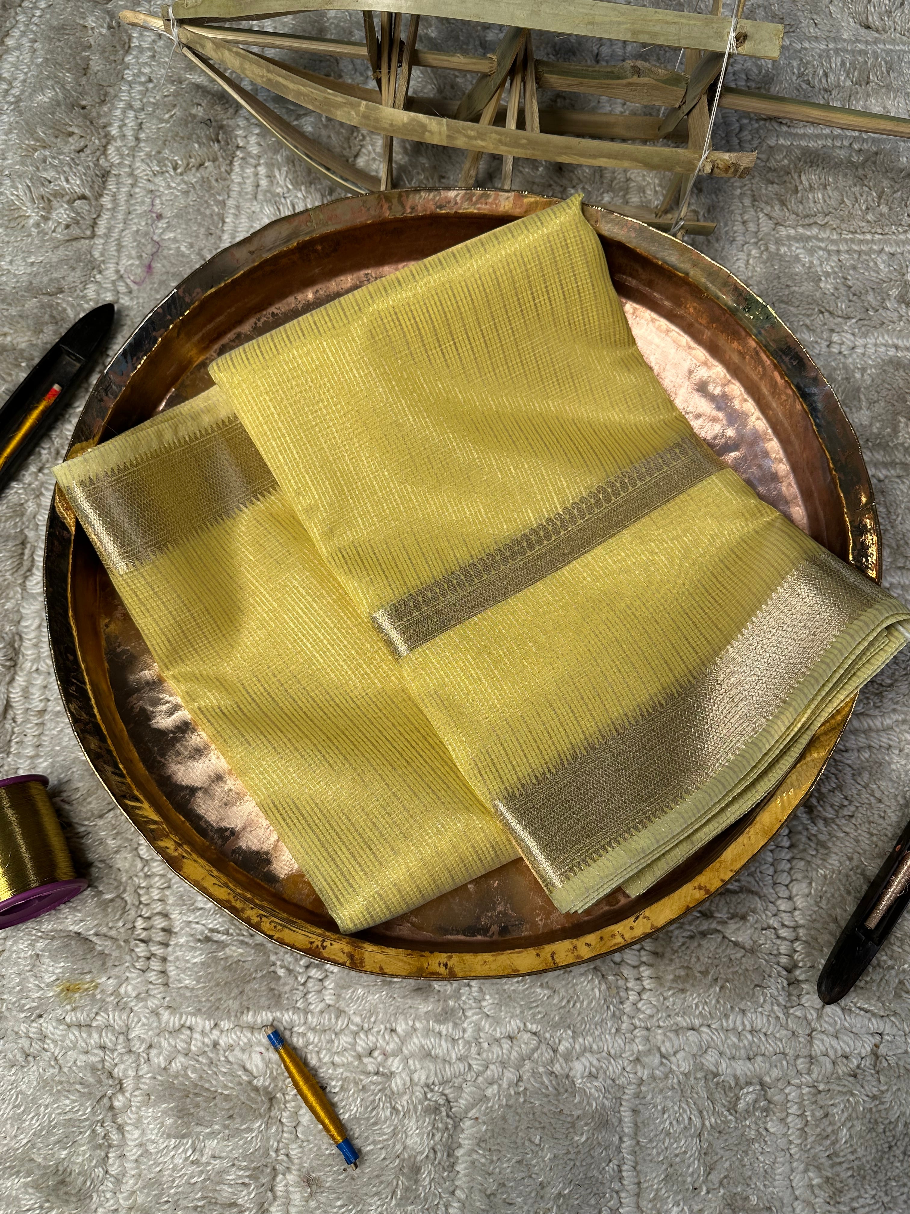 Eccentric Weave Softsilk Traditional Banarasi Saree