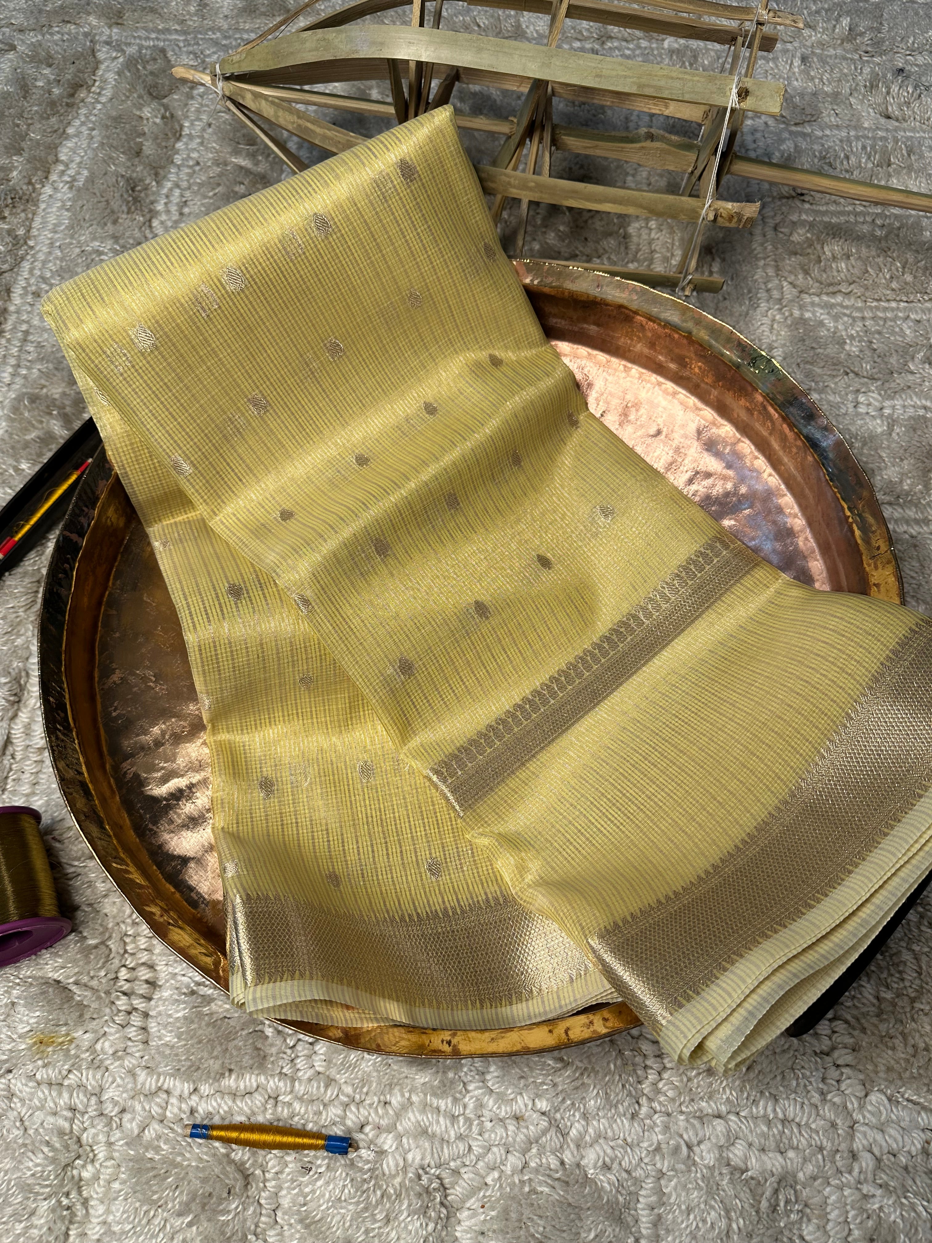 Eccentric Weave Softsilk Traditional Banarasi Saree