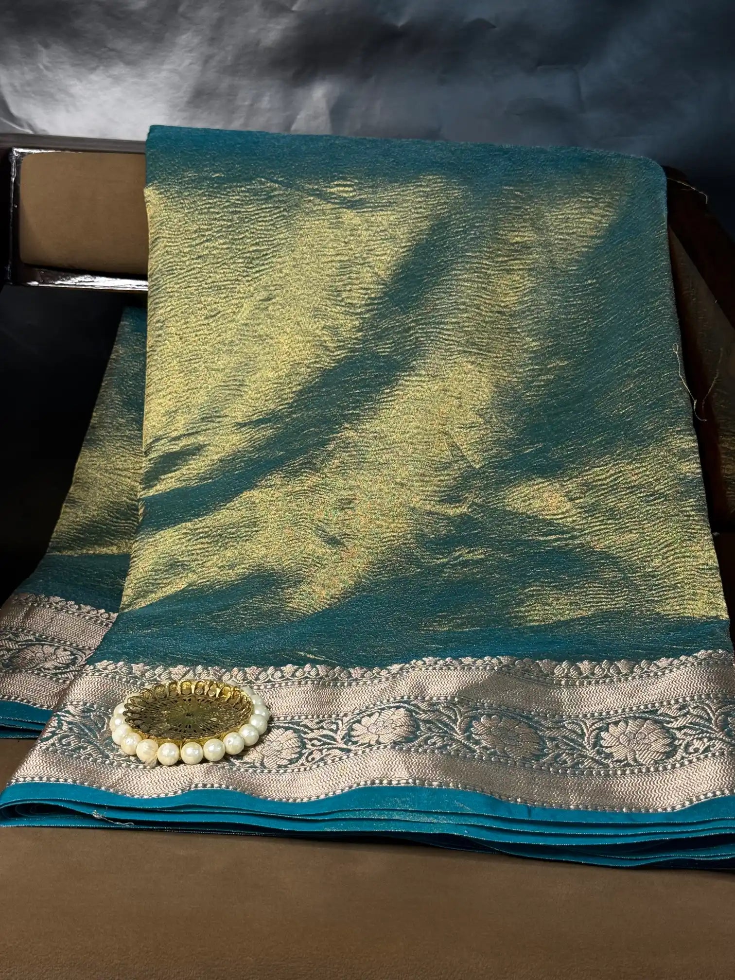 Luxurious Kora Tissue Heritage Banarasi Saree