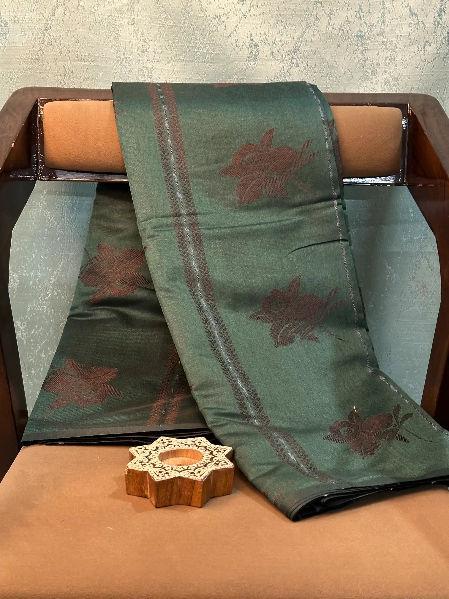 Jacquard Weave Soft Beautiful Banarasi Saree