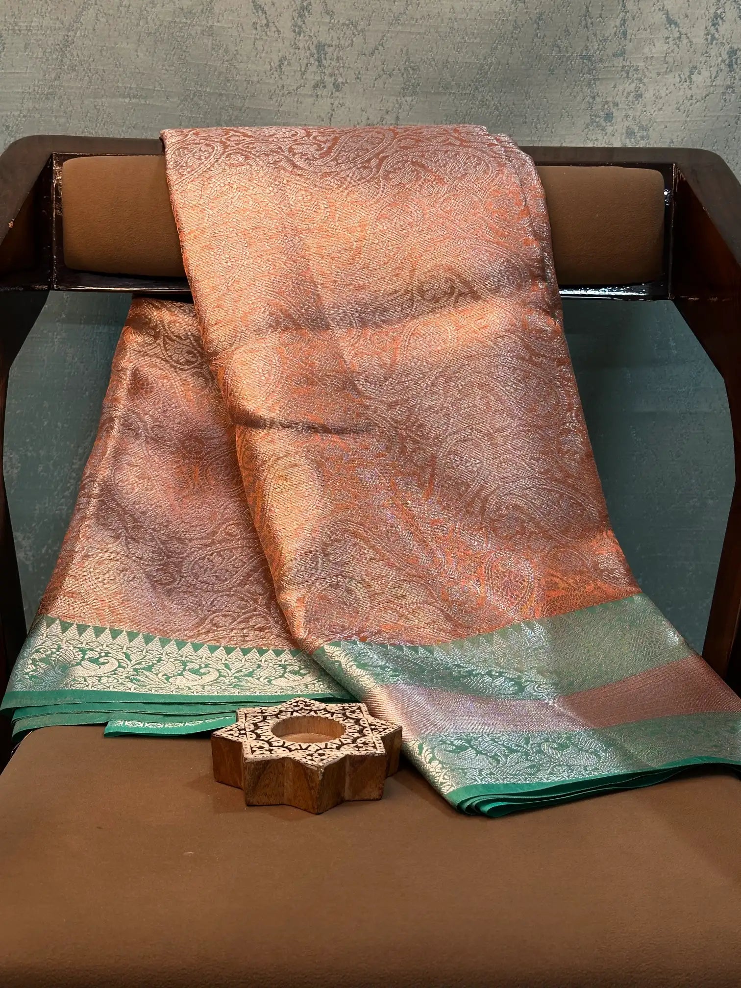Contemporary Weave Kora Tissue Silk Banarasi Saree