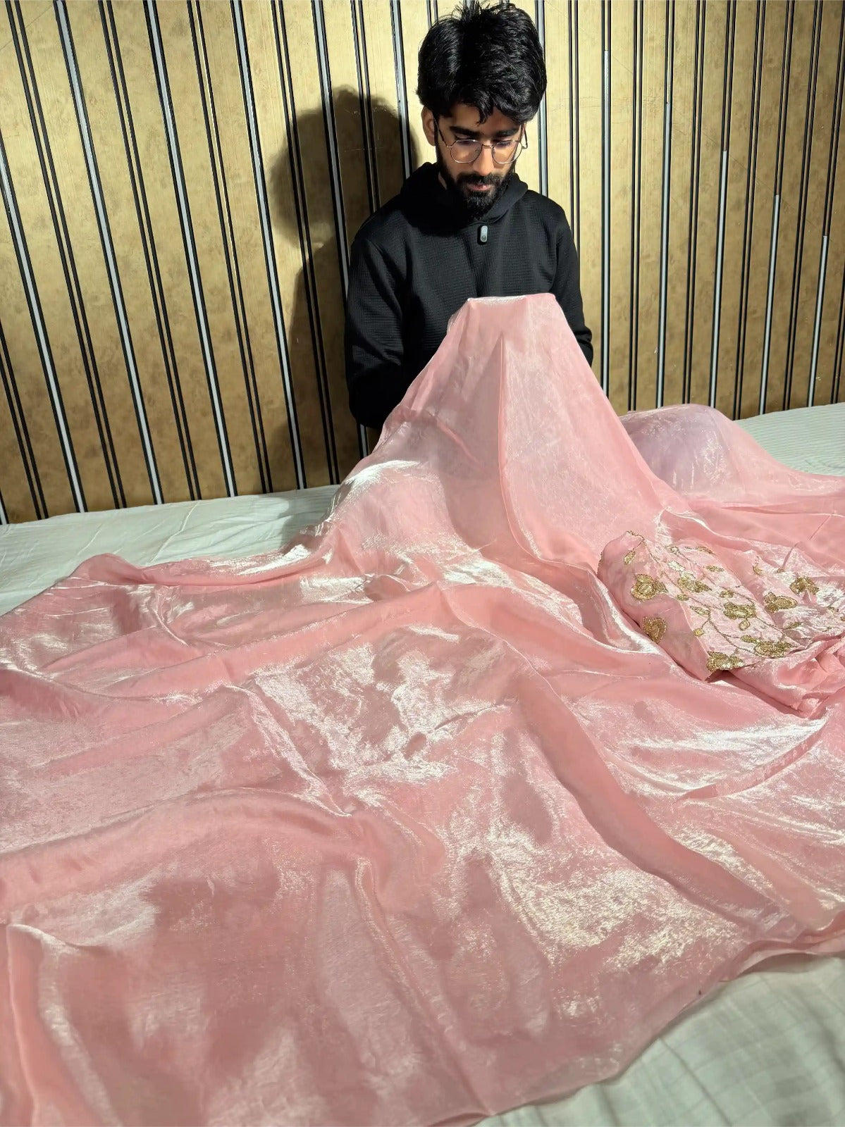 Baby Pink Breathable Tissue Silk Designer Banarasi Saree