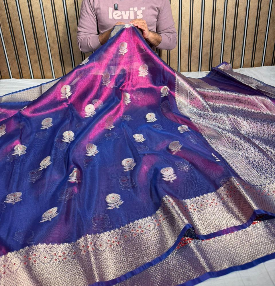 Baigani Kora Tissue Silk Flower Buta Banarasi Saree