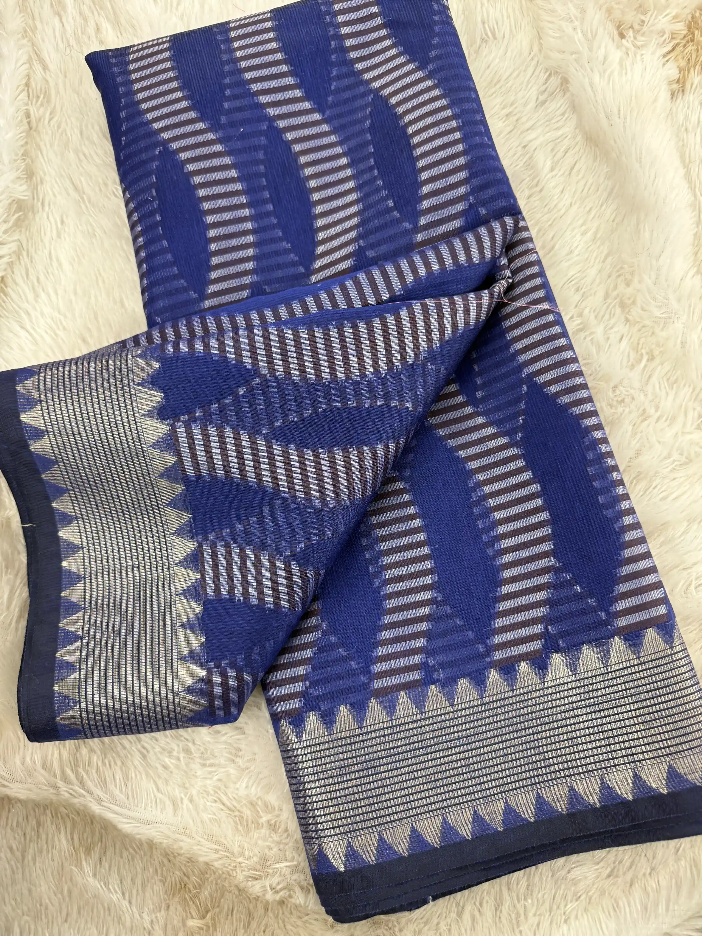 Beautiful Soft Silk Meenakari Weave Banarasi Saree