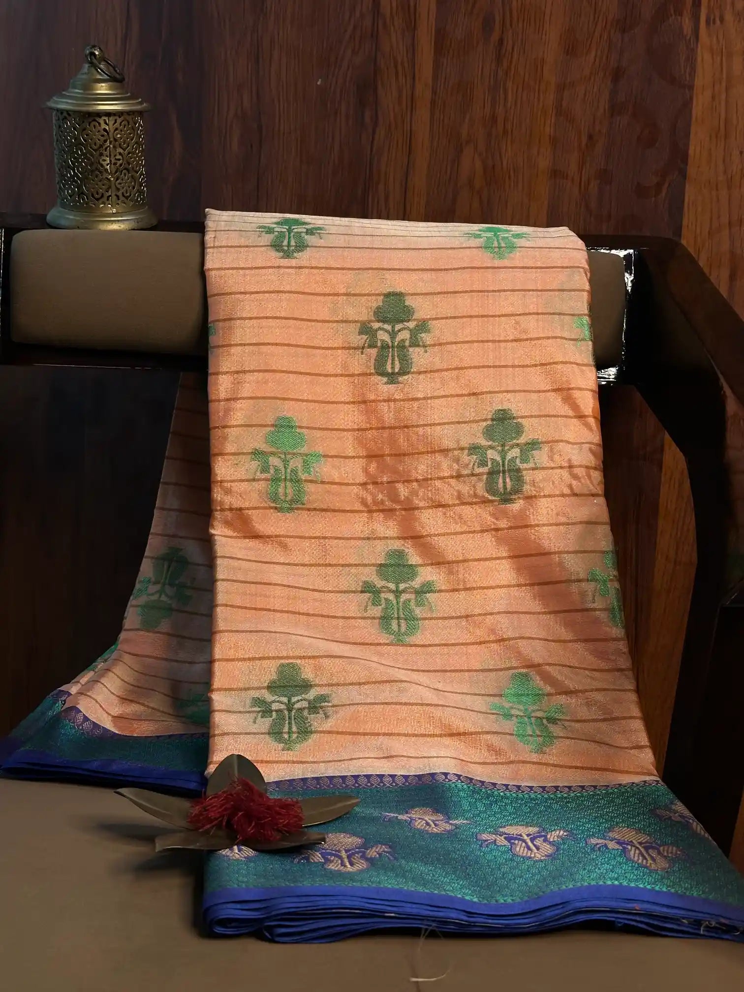 Beautiful & Classy Banarasi Weaving Banarasi Saree