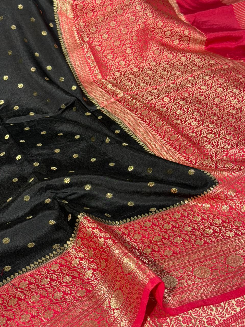 Black-Pink Soft Georgette Traditional Banarasi Saree