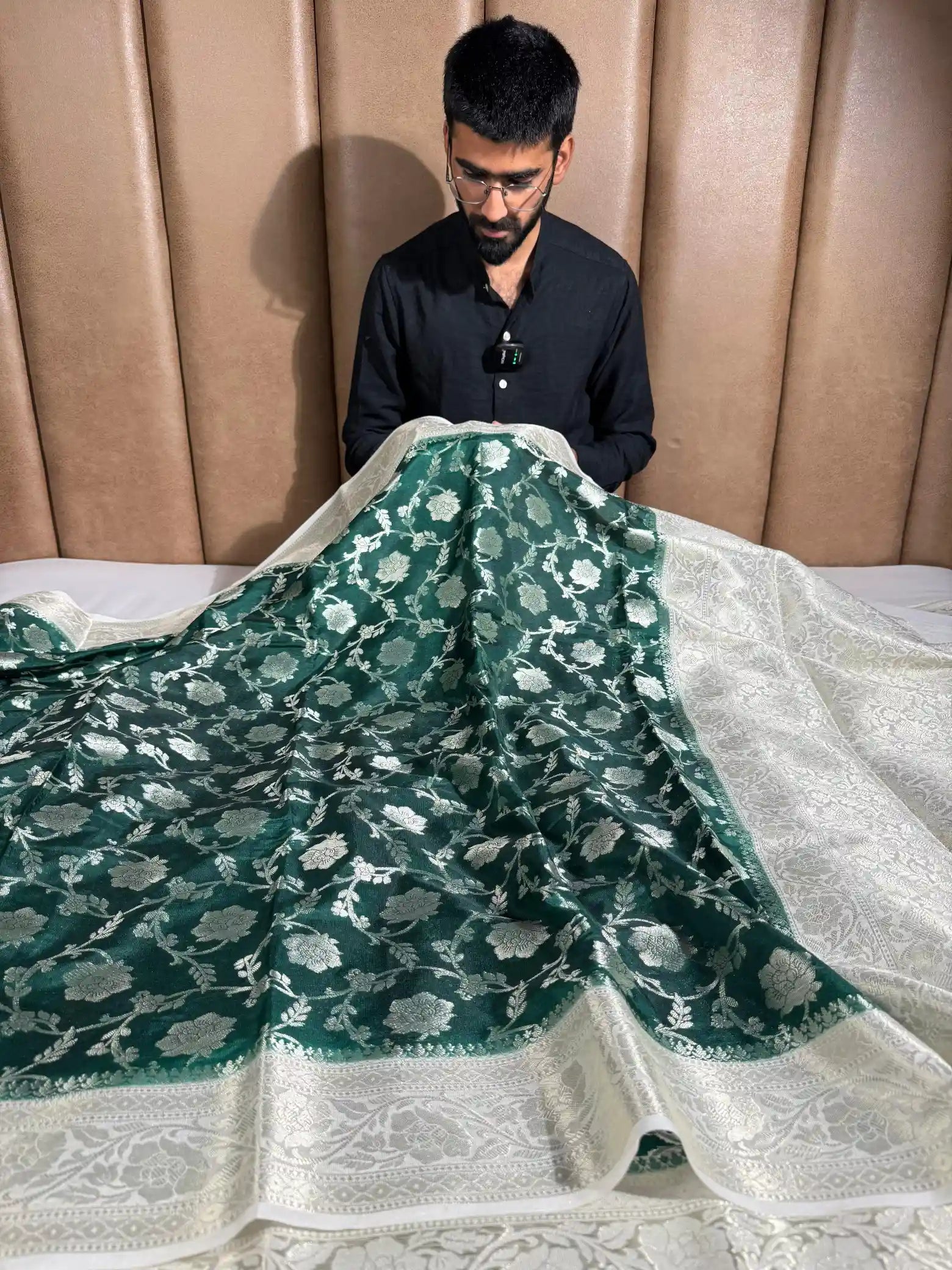 Bottle Green Contrast Chinia Silk Banarasi Saree