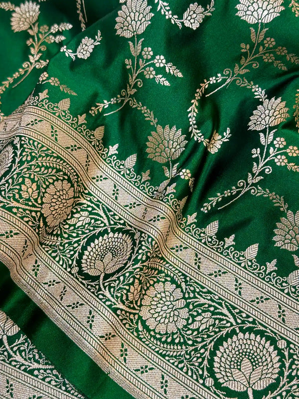 Subtle Green Premium Mashru Silk Banarasi Saree