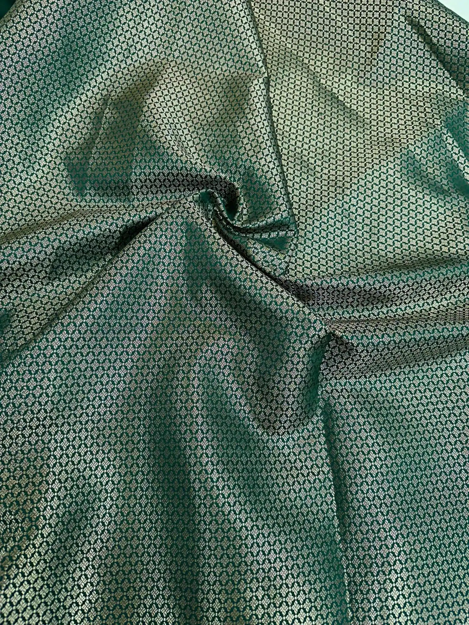 Bottle Green Thanjavur Softsilk Zari Jacquard Saree