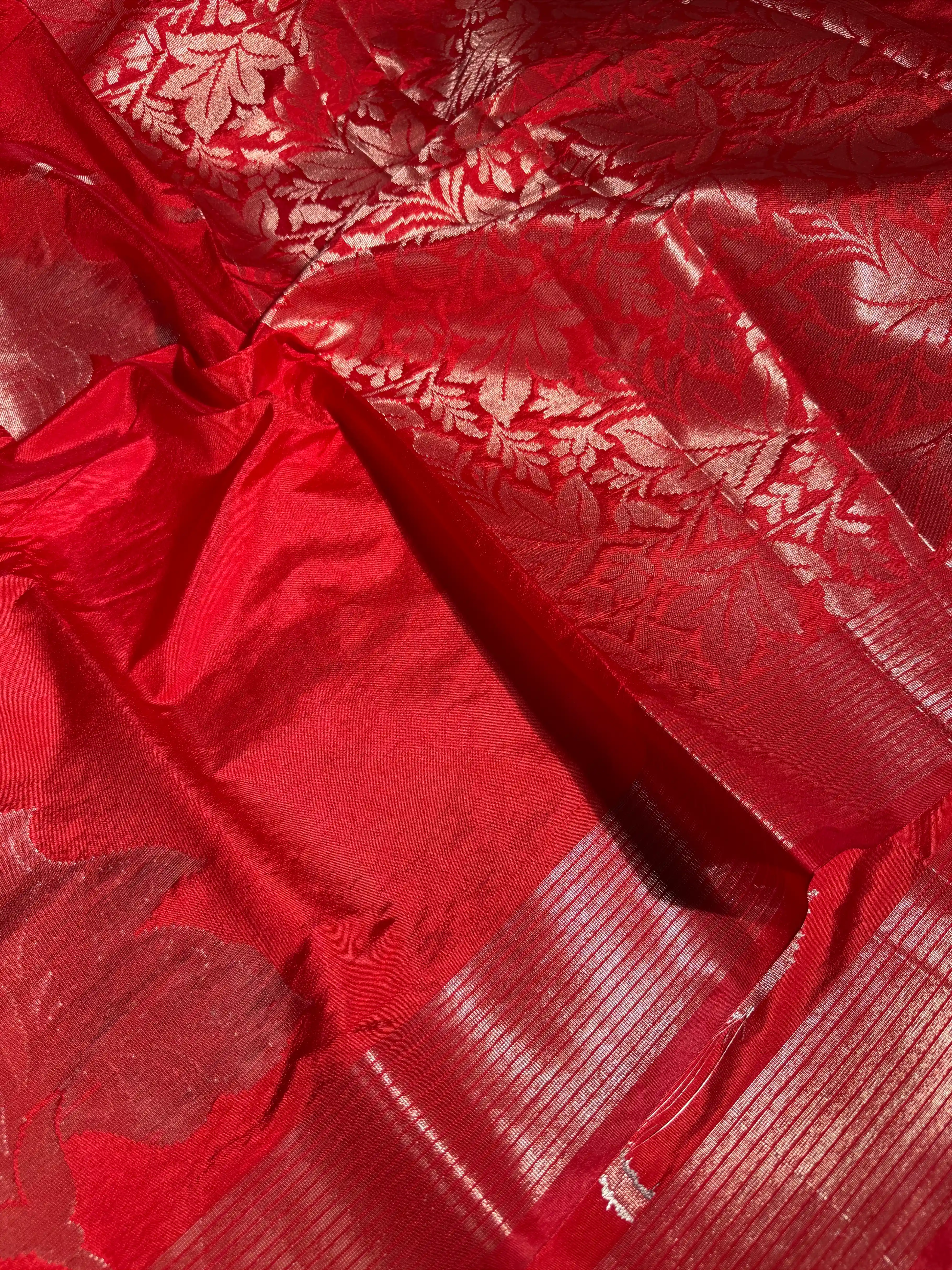 Bridal Red Chinia Silk Heritage Grand Design Banarasi Saree