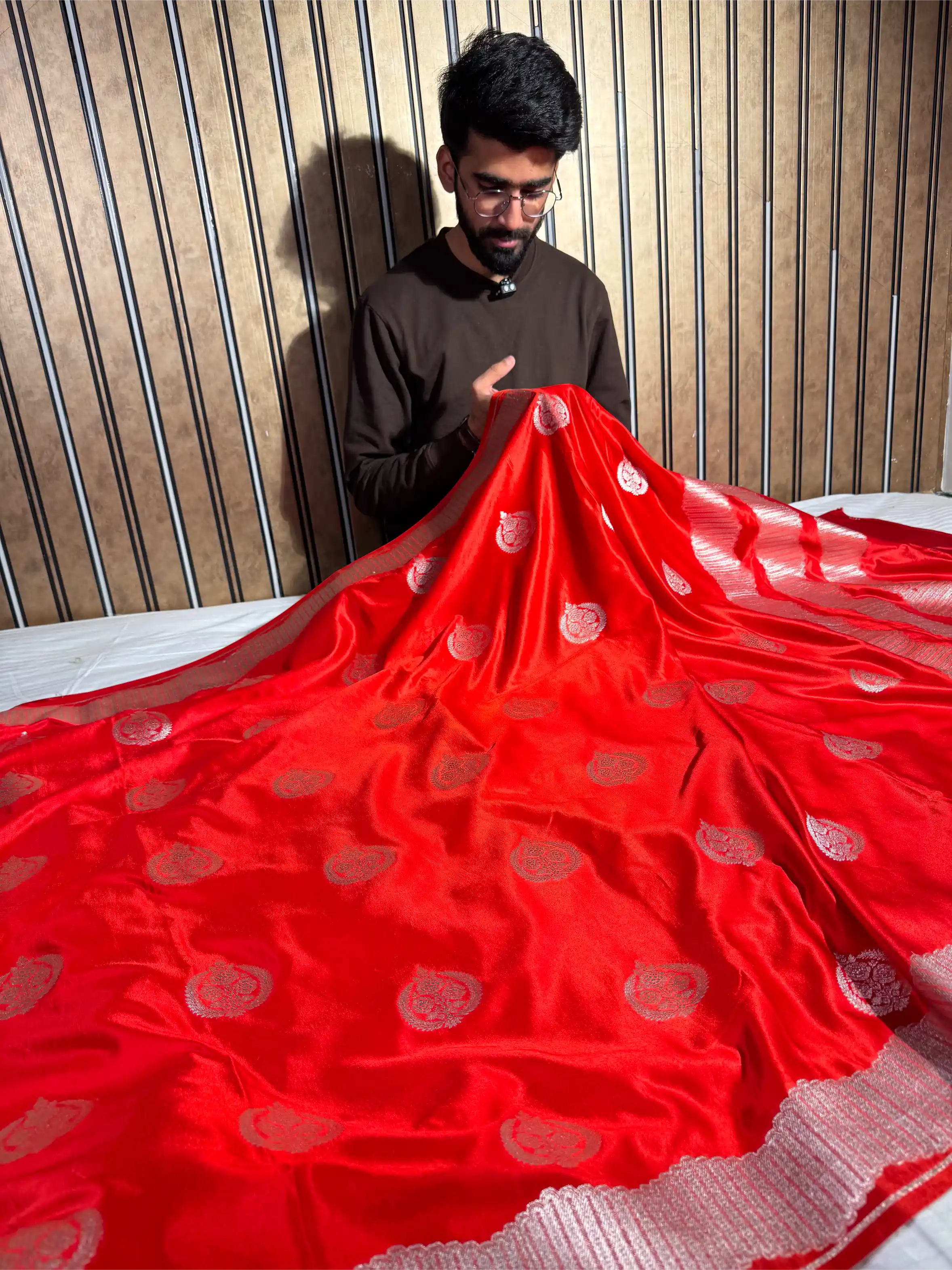 Bridal Red Mashru Katan Contemporary Weave Banarasi Saree