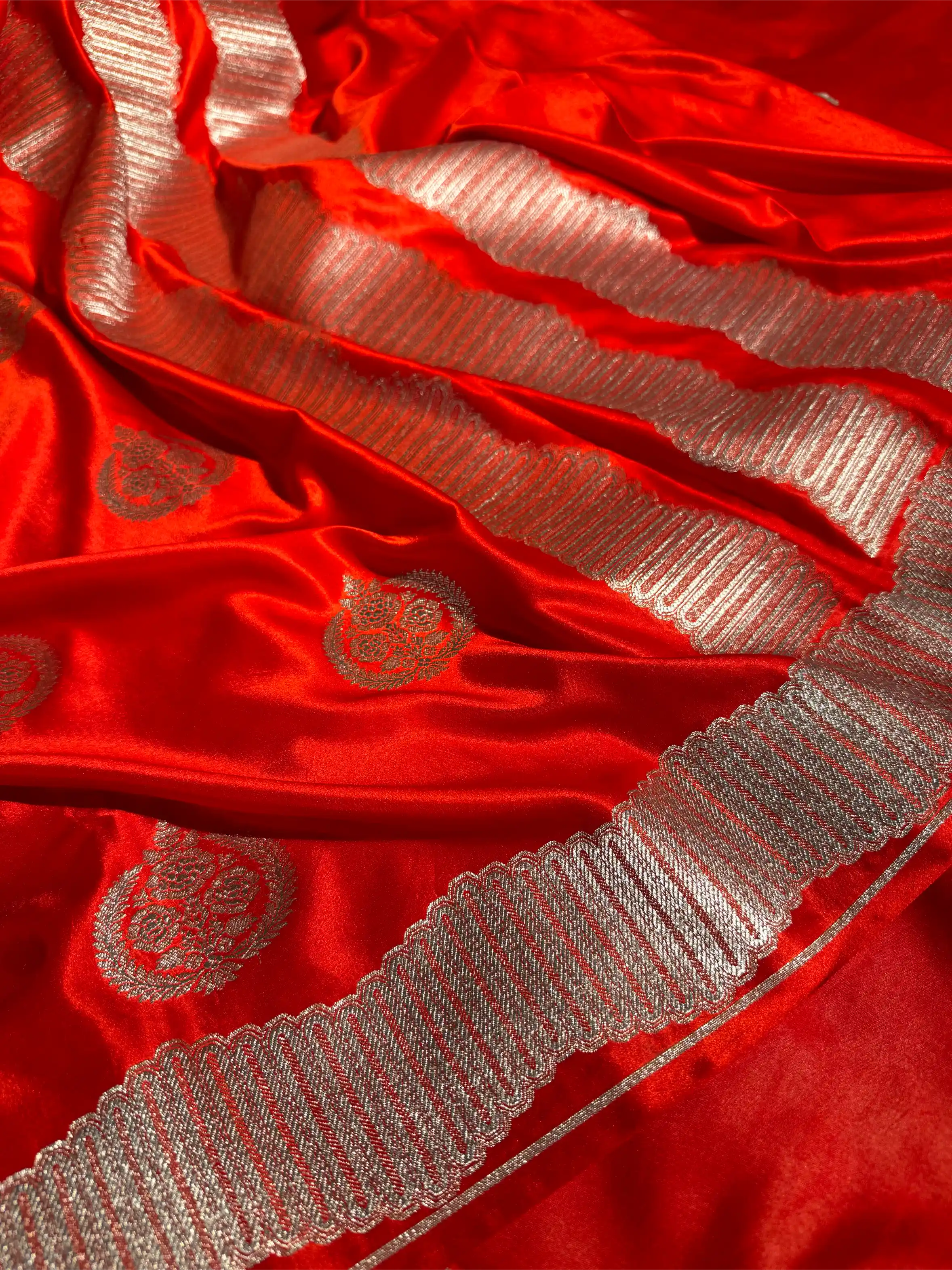Bridal Red Mashru Katan Contemporary Weave Banarasi Saree