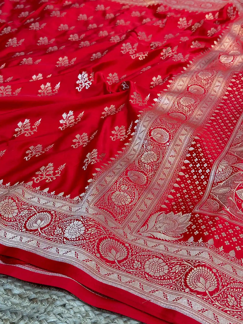 Bridal Red Traditional Mashru Katan Silk Banarasi Saree