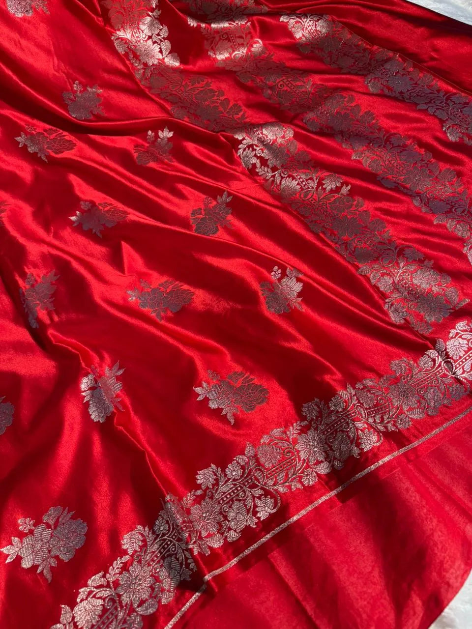 Bridal Red Mashru Katan Silk Banarasi Saree