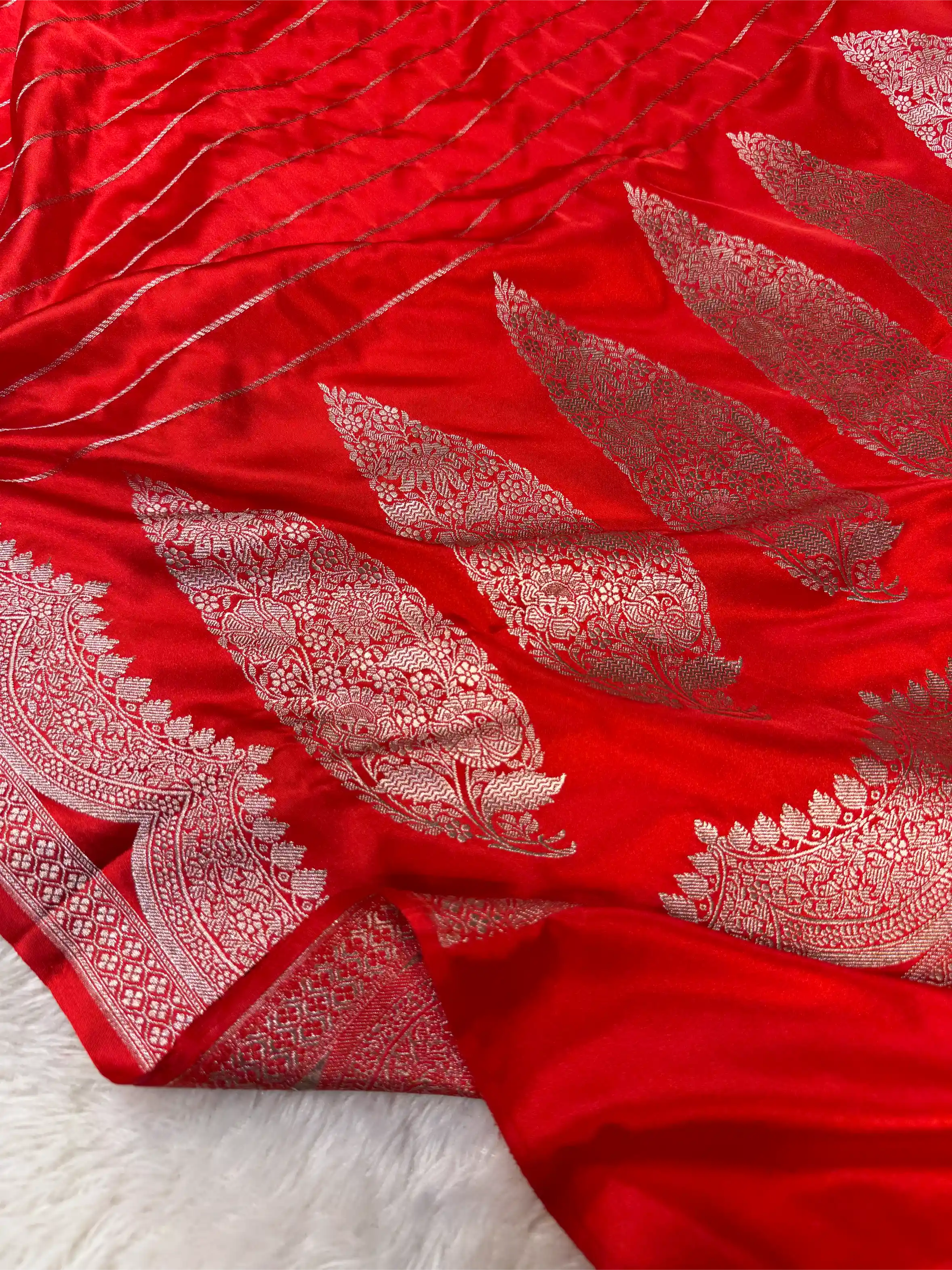 Bridal Red Mashru Katan Silk Contemporary Weave Banarasi Saree