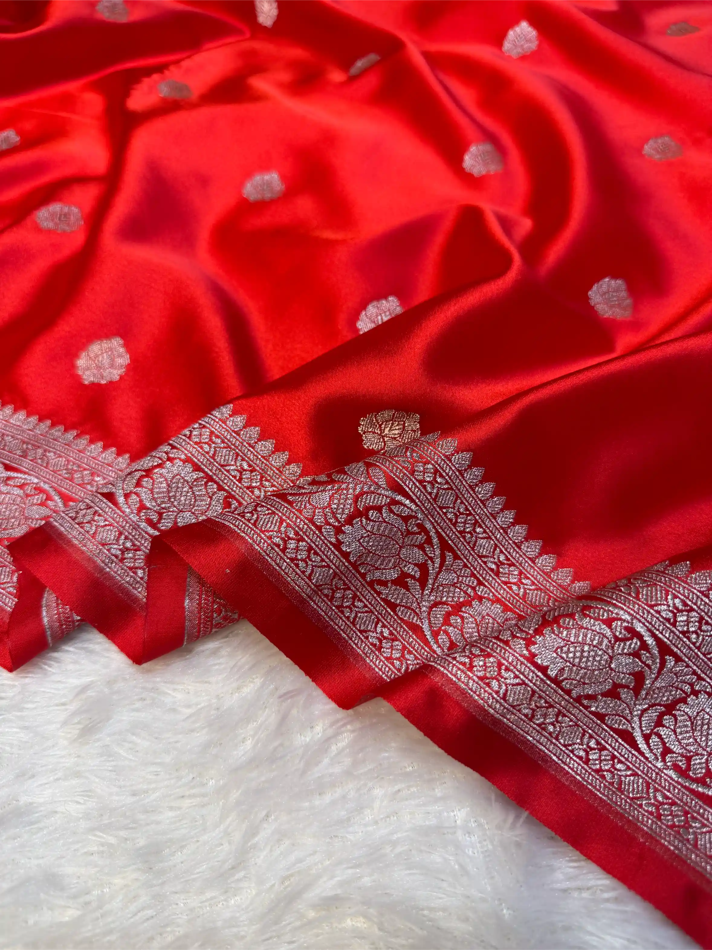 Bridal Red Mashru Katan Silver Zari Khaddi Buti Concept Banarasi Saree