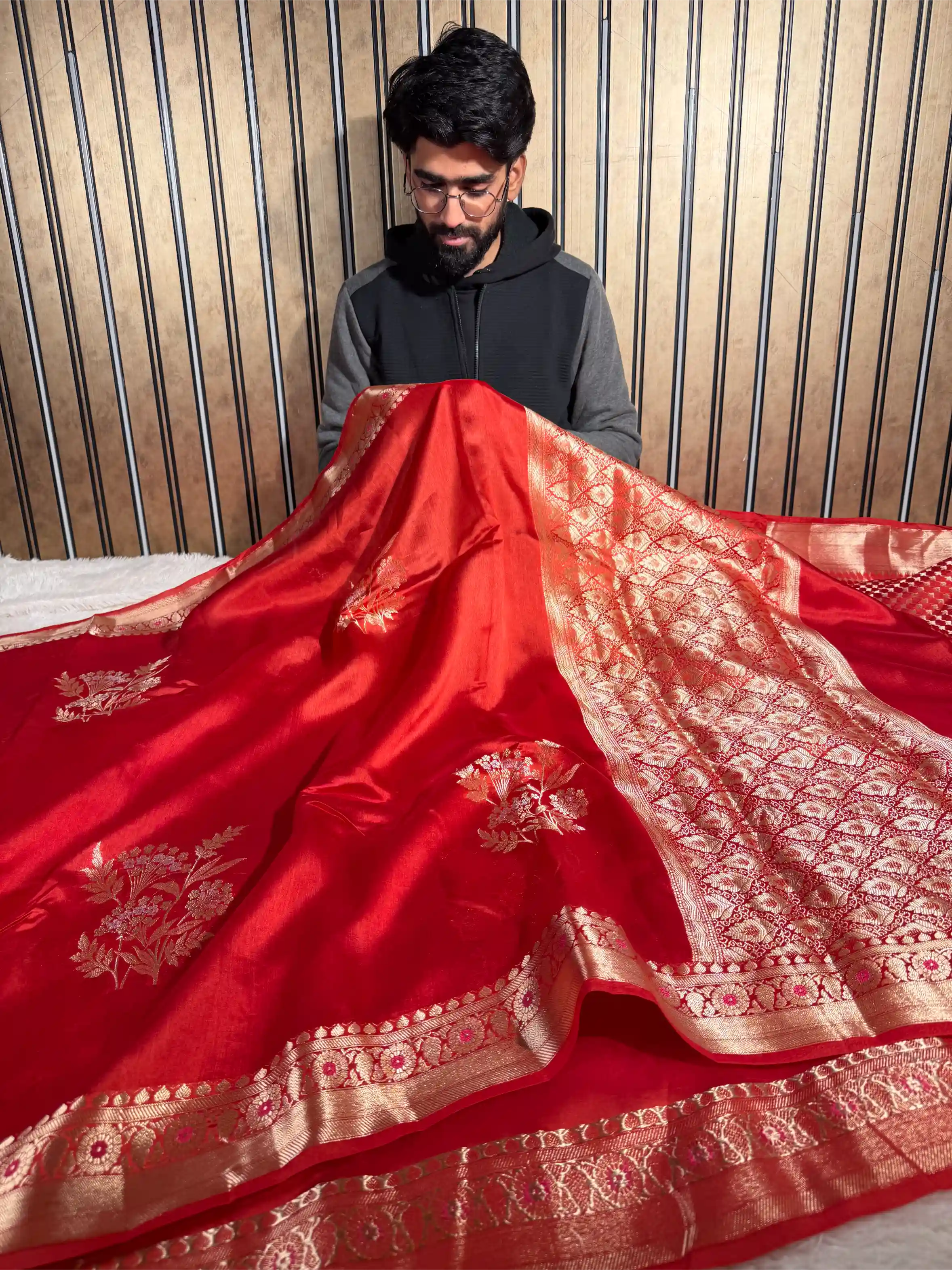 Bridal Red Pure Mango Silk Heritage Banarasi Saree