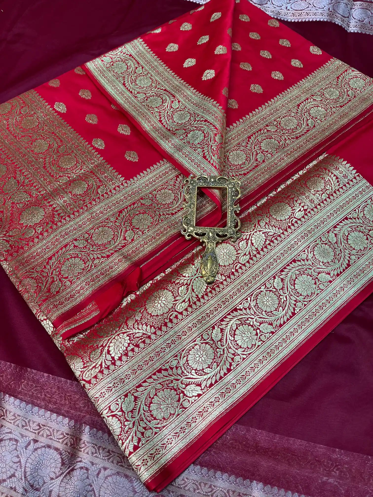 Bridal Red Satin Silk Premium Buta Pattern Banarasi Saree