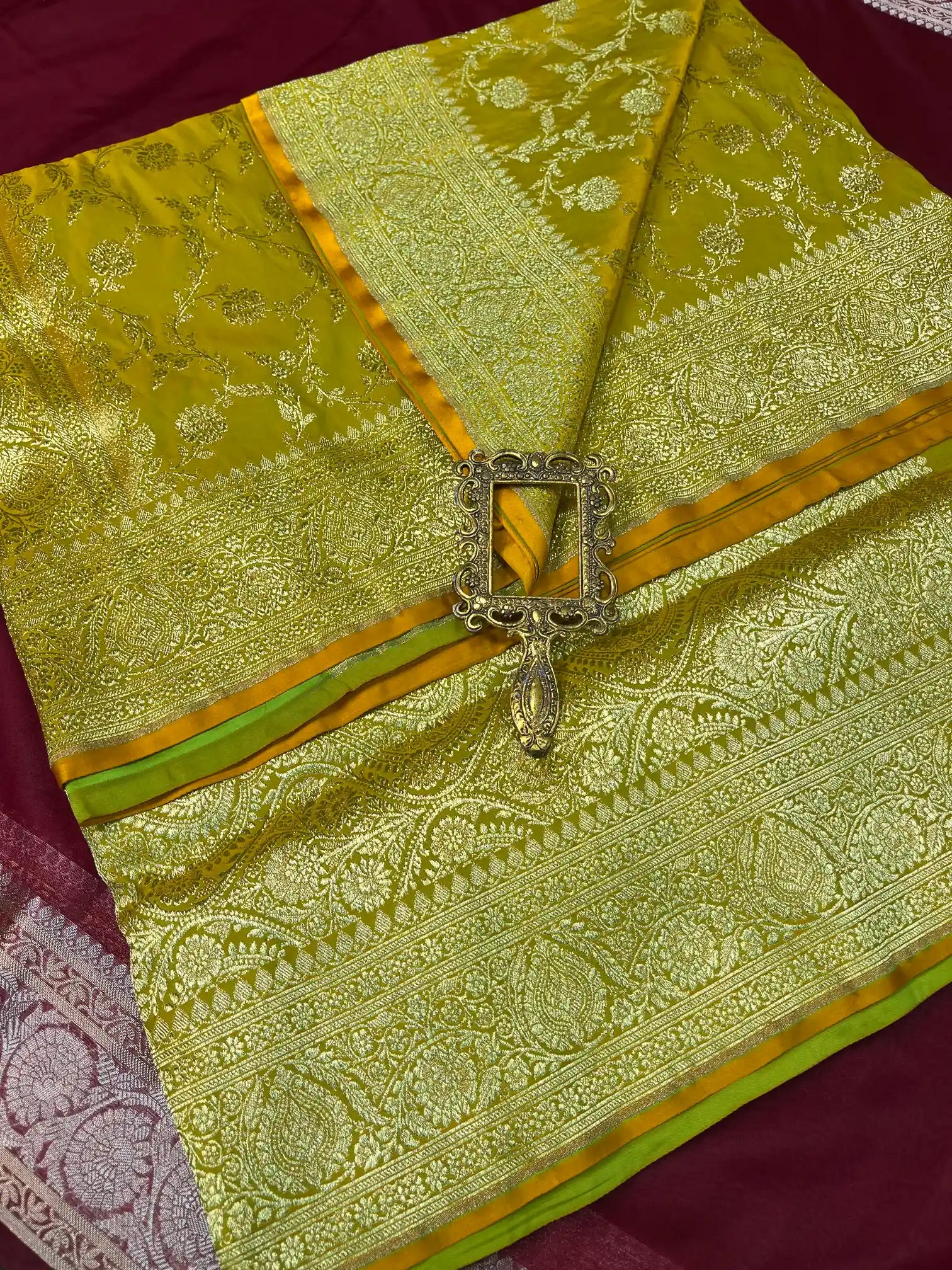 Bridal Mehendi Green Satin Silk Premium Floral Jaal Banarasi Saree