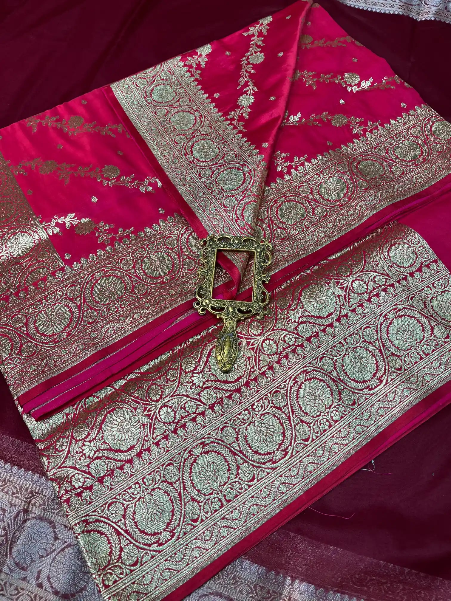 Bridal Carmine Pink Satin Silk Premium Floral Jaal Banarasi Saree