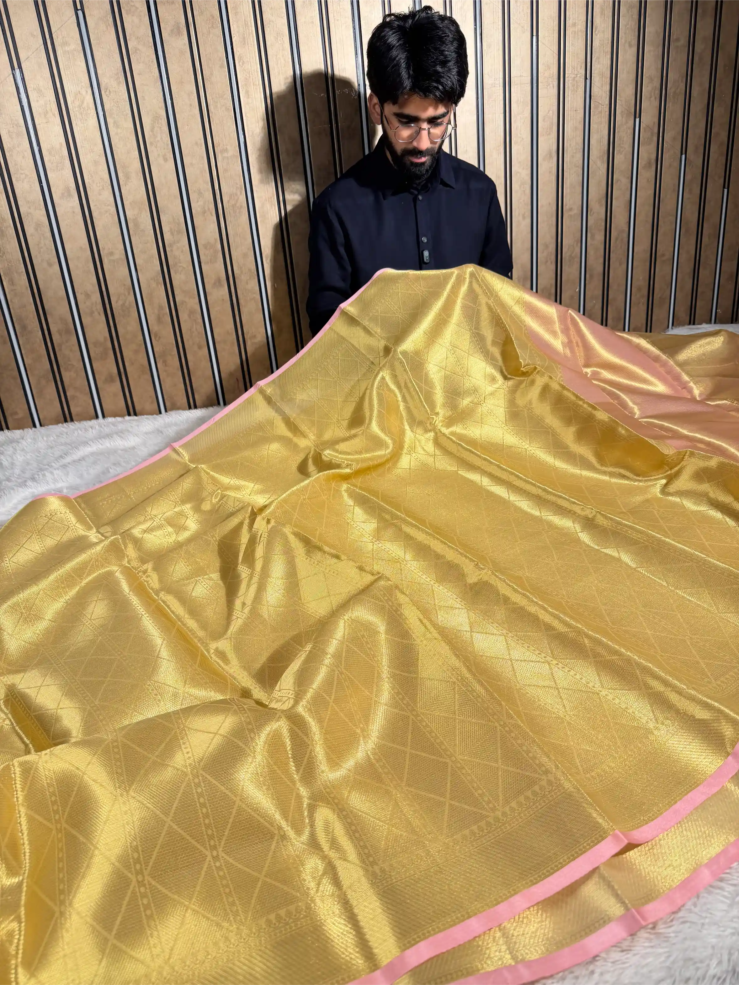 Bright Gold Kanjivaram Tissue Jacquard Saree