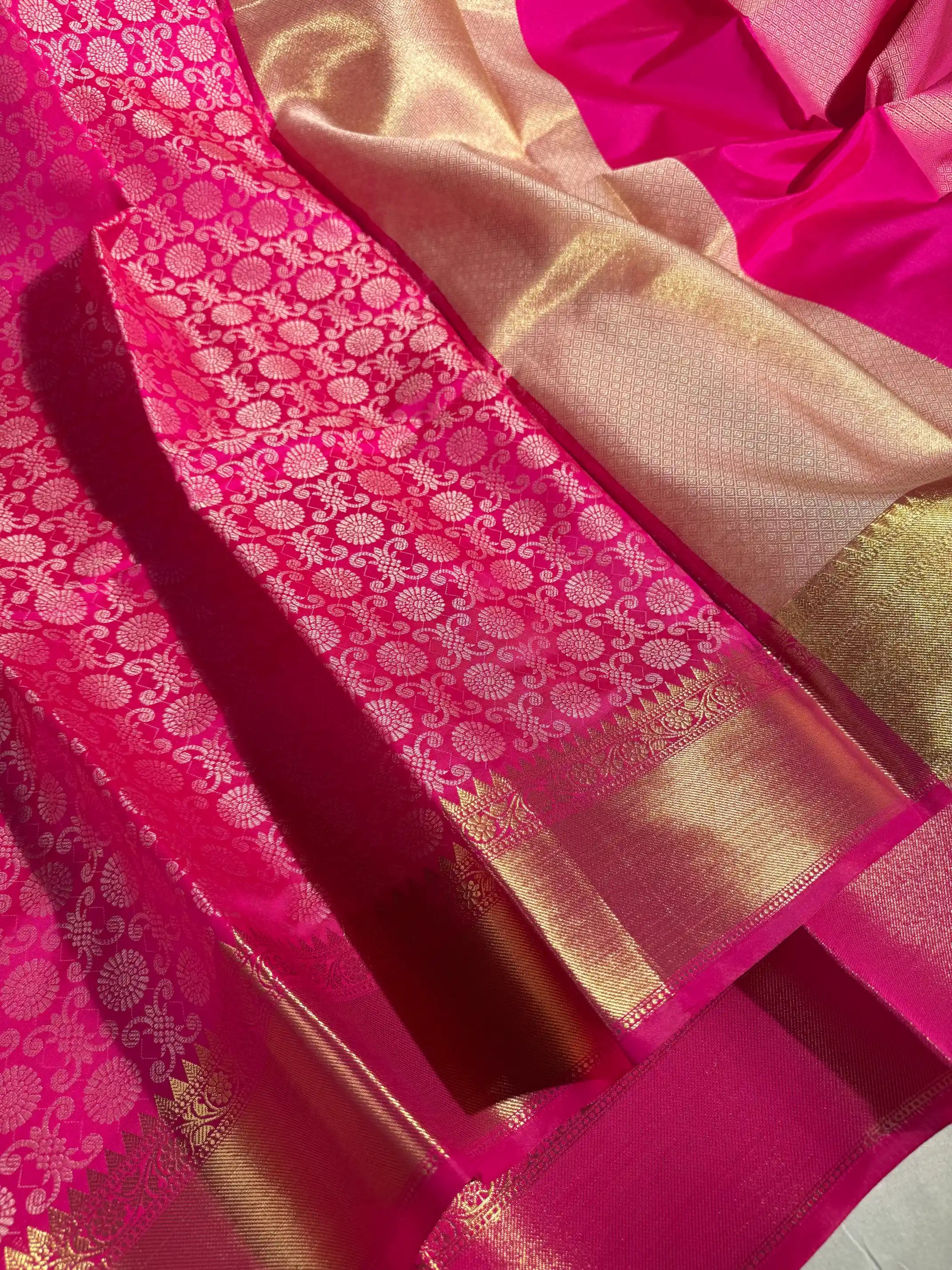 Bright Pink Kanchipuram Softsilk Designer Banarasi saree