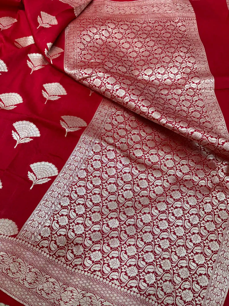 Bright Red Flower Motifs Munga Silk Saree