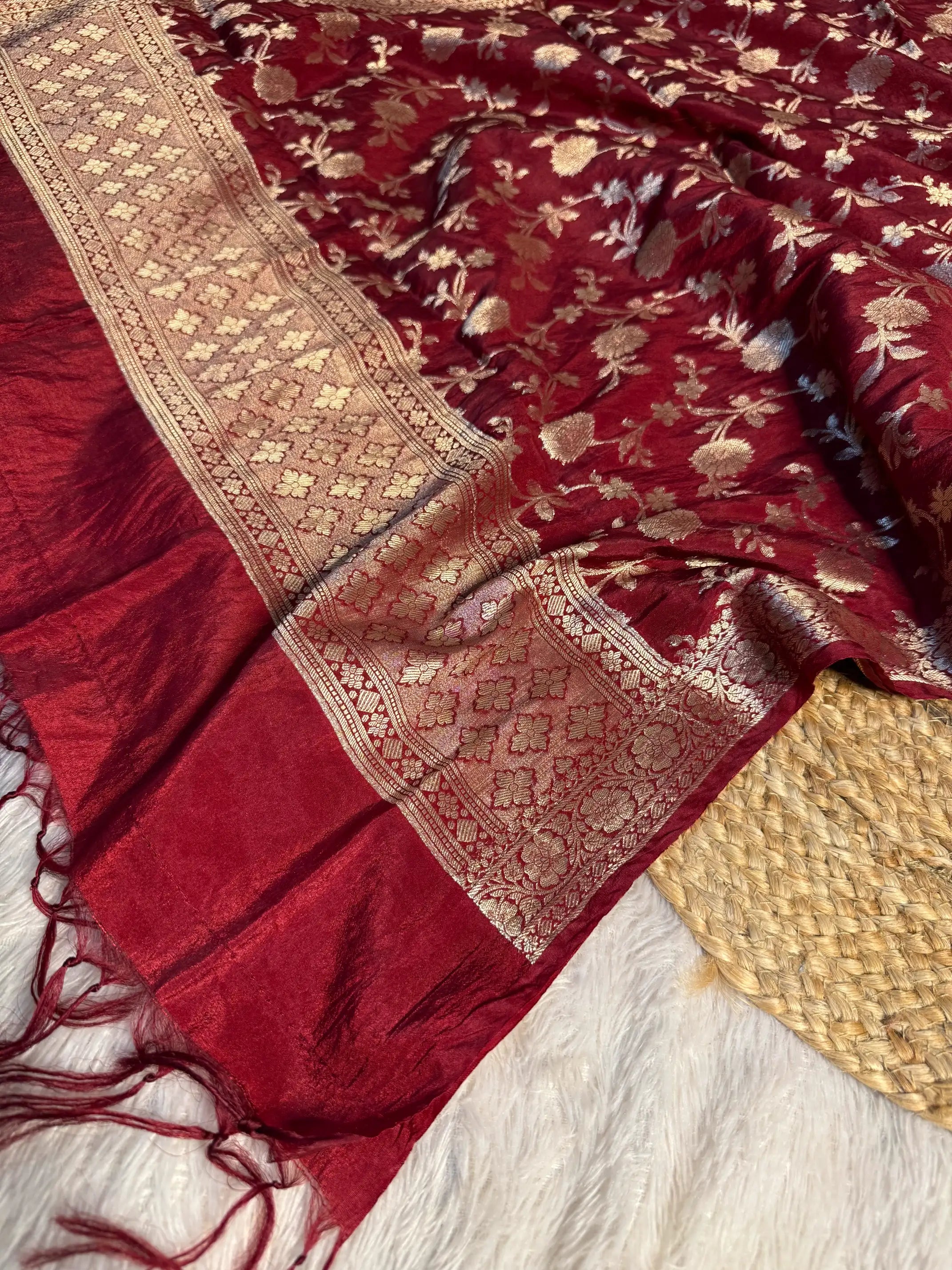 Maroon 3 pcs Chinia Banarasi suit set