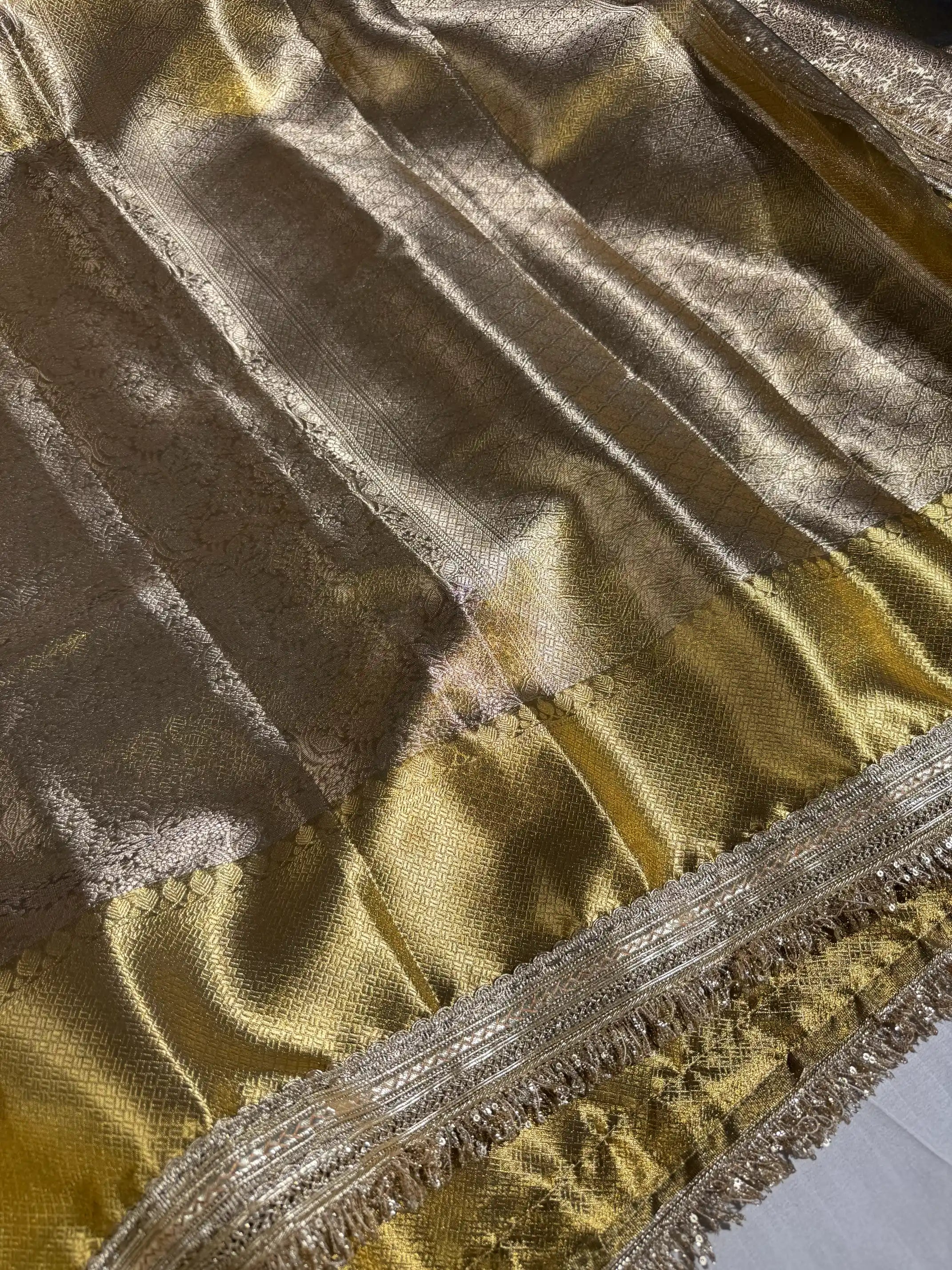 Copper Shade Kanjivaram Tissue Silk Lace Work Saree