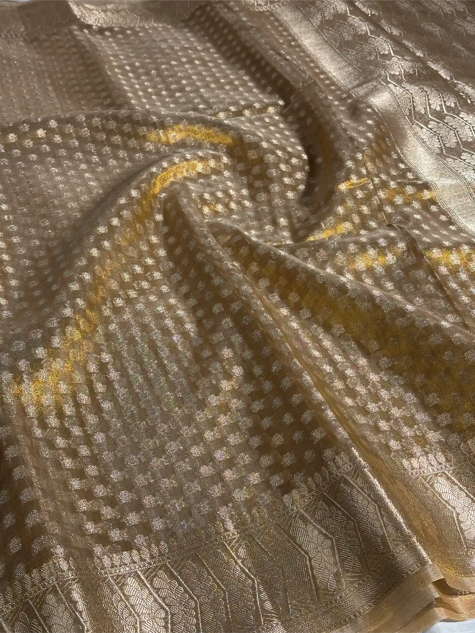 Copper Tissue Silk Saree with rich pallu and blouse