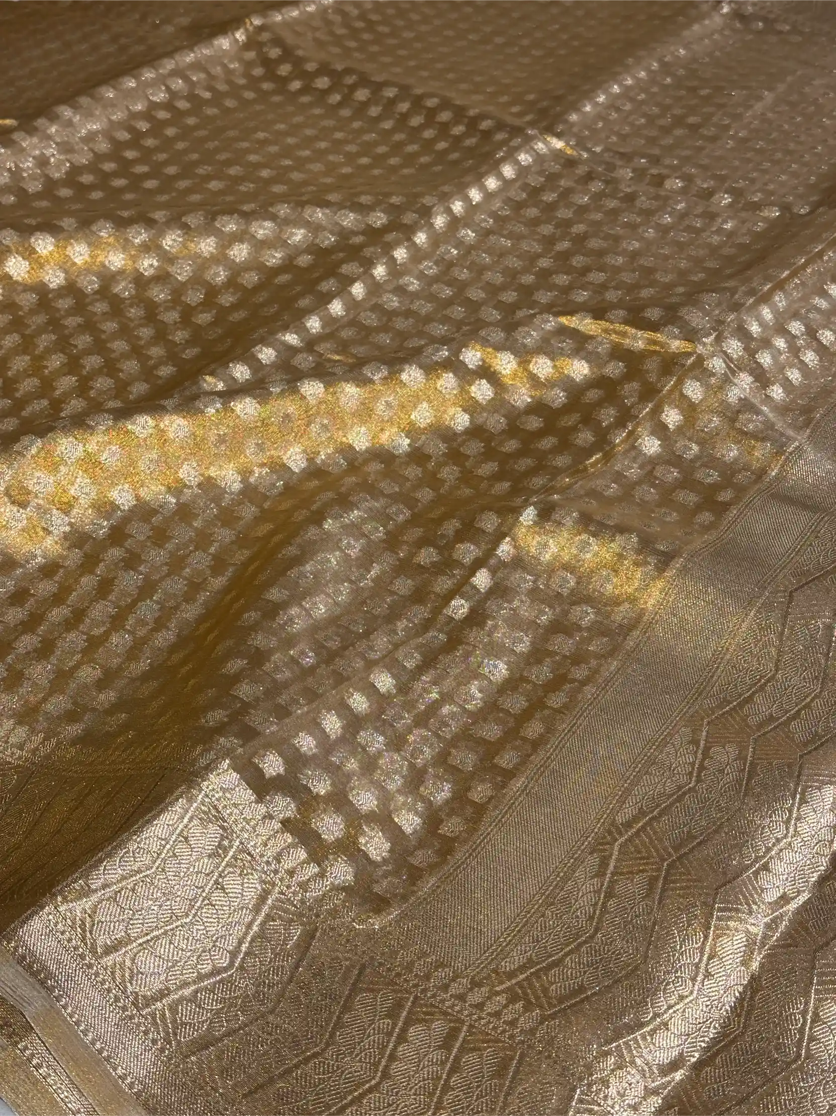 Copper Tissue Silk Saree with rich pallu and blouse