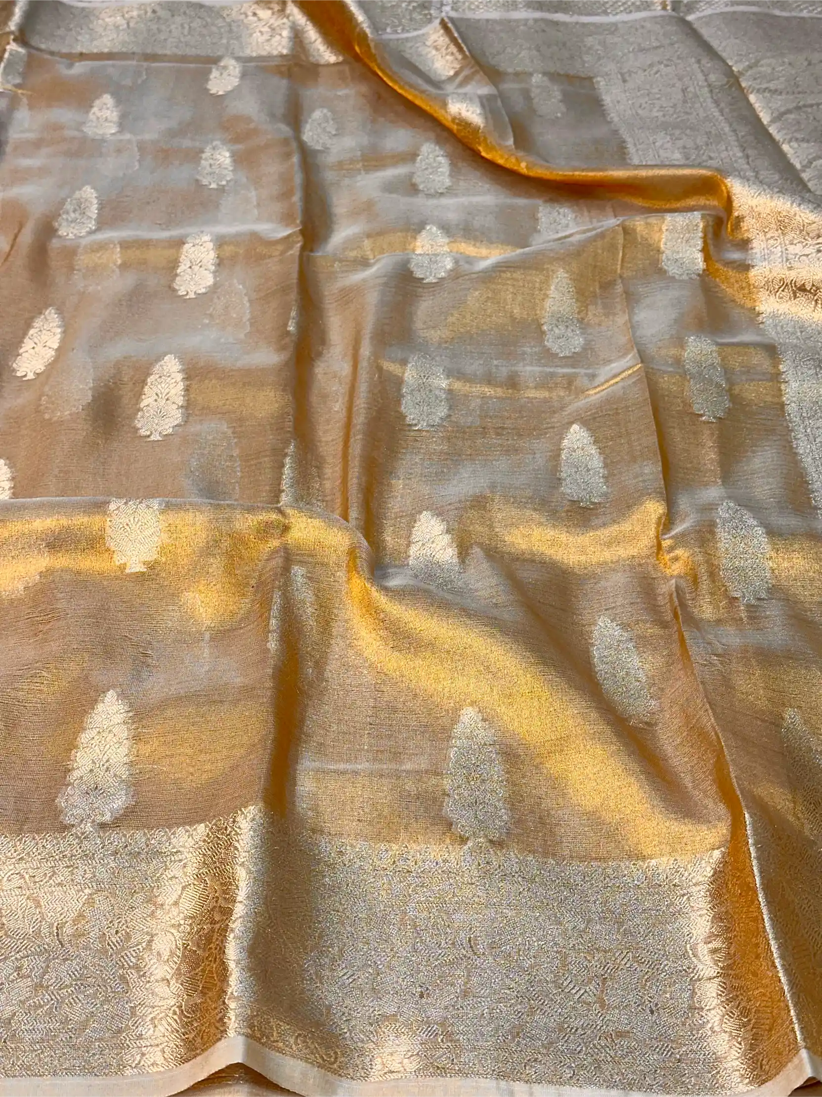 Copper Tissue Silk Traditional Buta Pattern Banarasi Saree