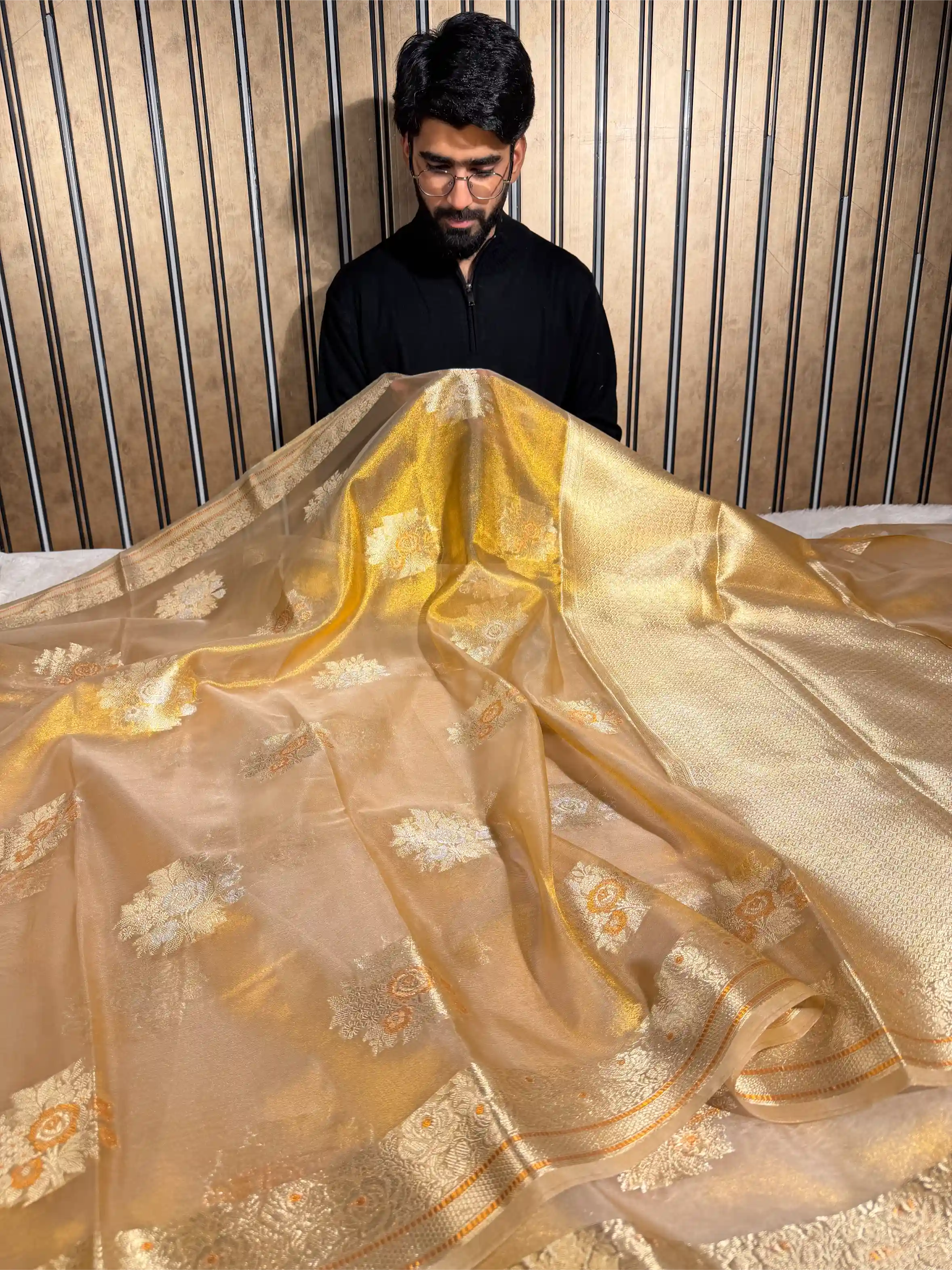 Copper Tissue Silk Traditional Buta Weave Banarasi Saree