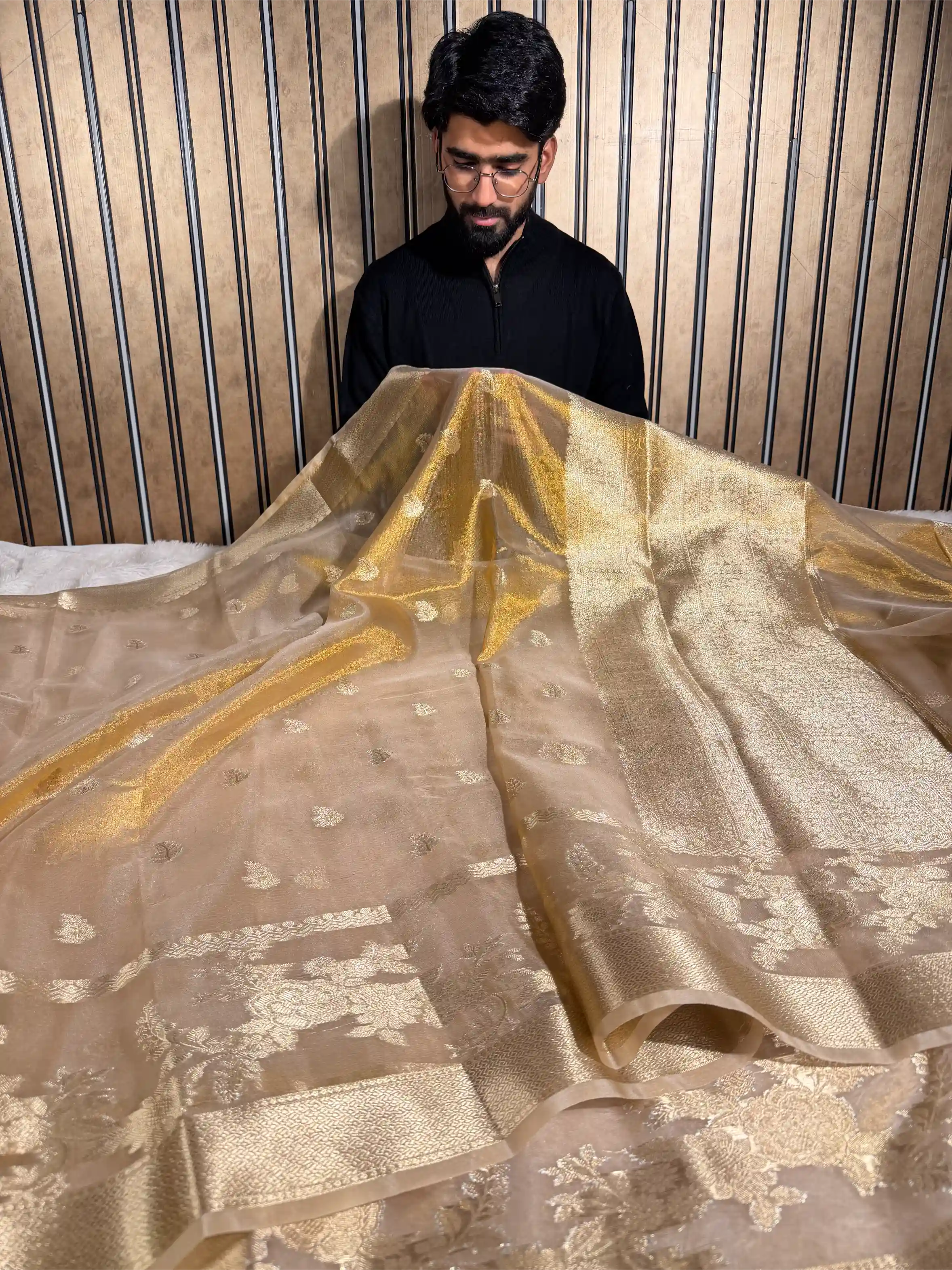 Copper Tissue Silk Traditional Buti Banarasi Saree