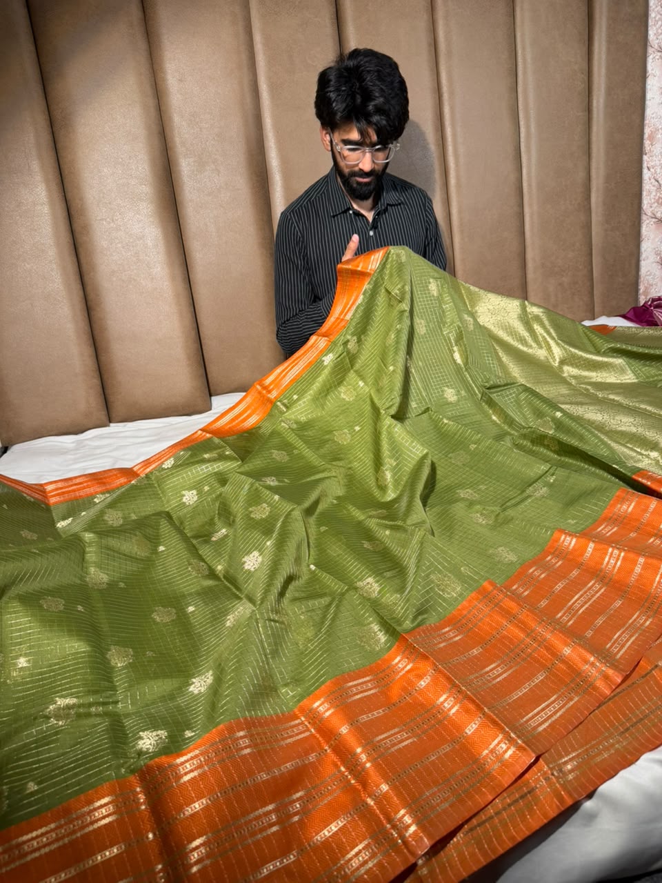 Mehendi Green Checks Buta Soft Banarasi Silk Saree