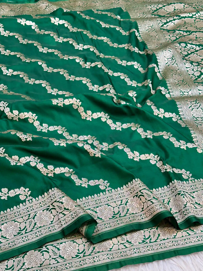 Dark Green Leheriya Weave Mashru Katan Silk Saree