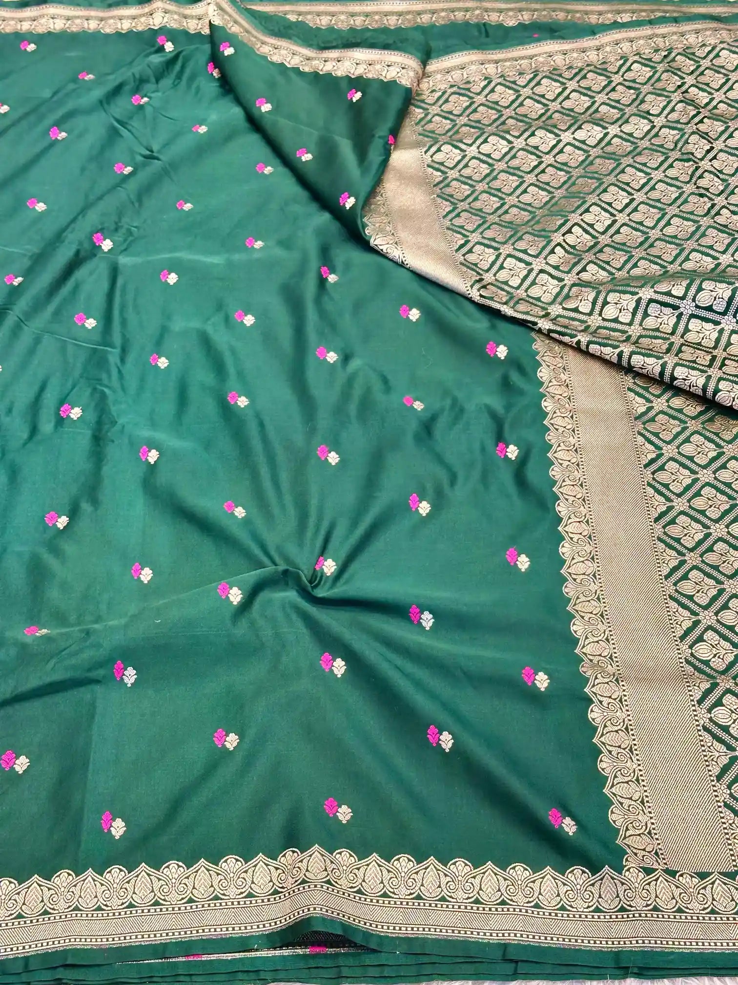 Dark Green Pretty Motifs Weave Mashru Silk Saree