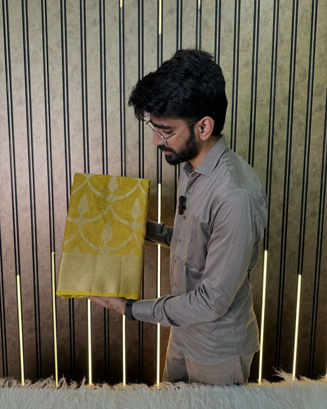 Dark Lemon Yellow Crush Tissue Silk Scallop Banarasi Saree