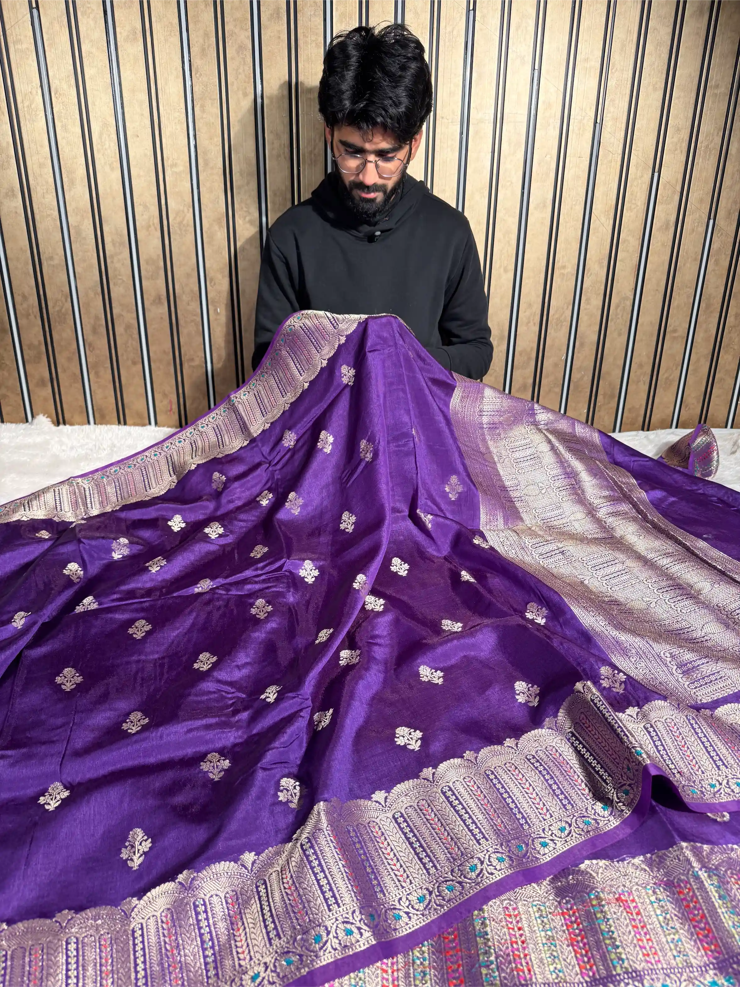 Deep Purple Chinia Silk Intricate Meenakari Weave Border Banarasi Saree