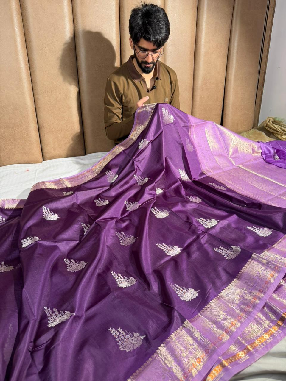 Deep purple raw dupion silk heritage Banarasi Saree 