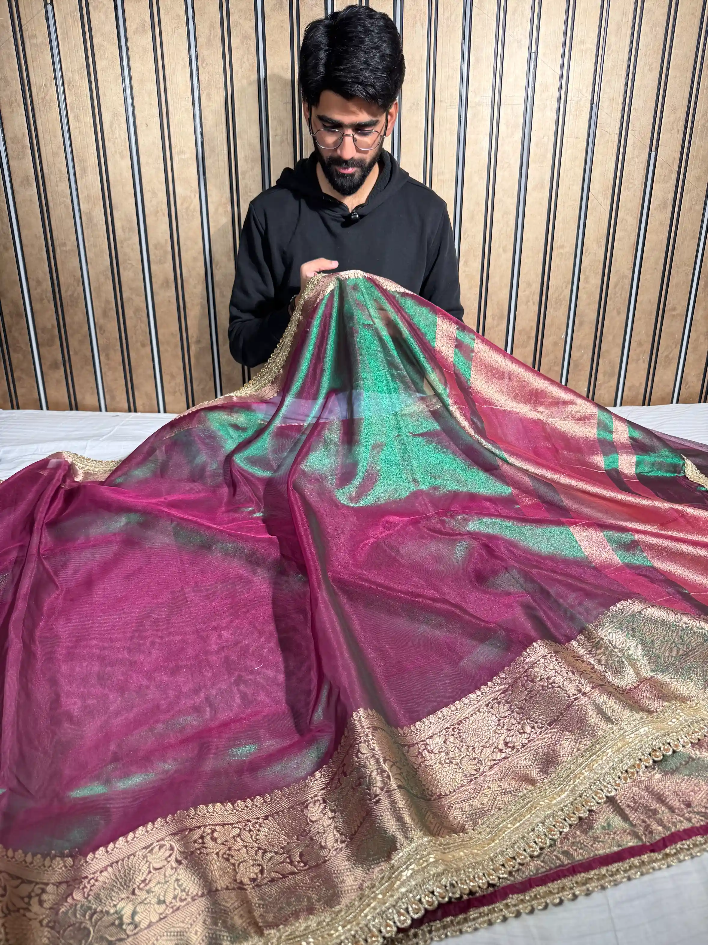 Dhoop Chaon Green Tissue Silk Designer Lace Attached Banarasi Saree