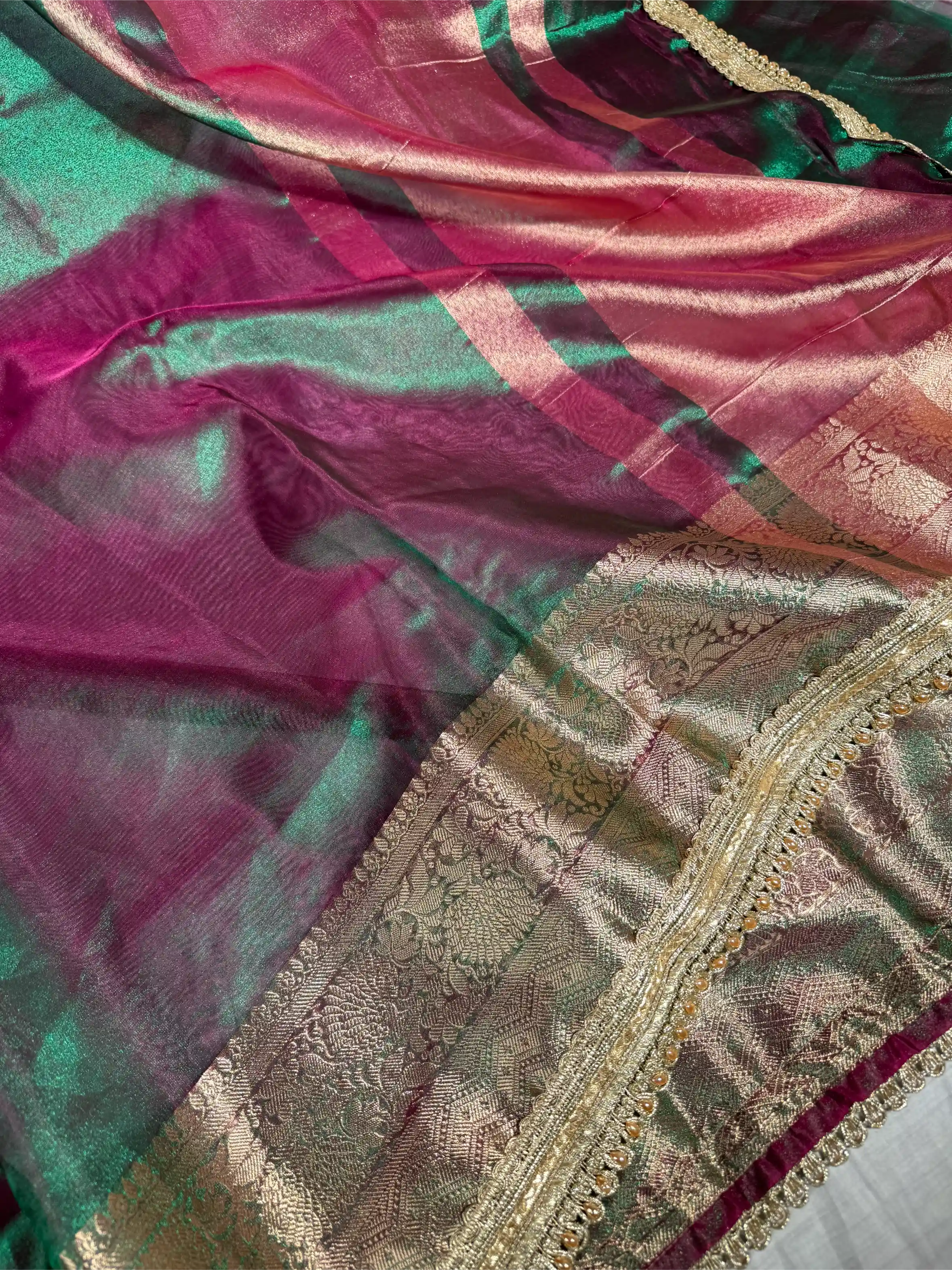 Dhoop Chaon Green Tissue Silk Designer Lace Attached Banarasi Saree