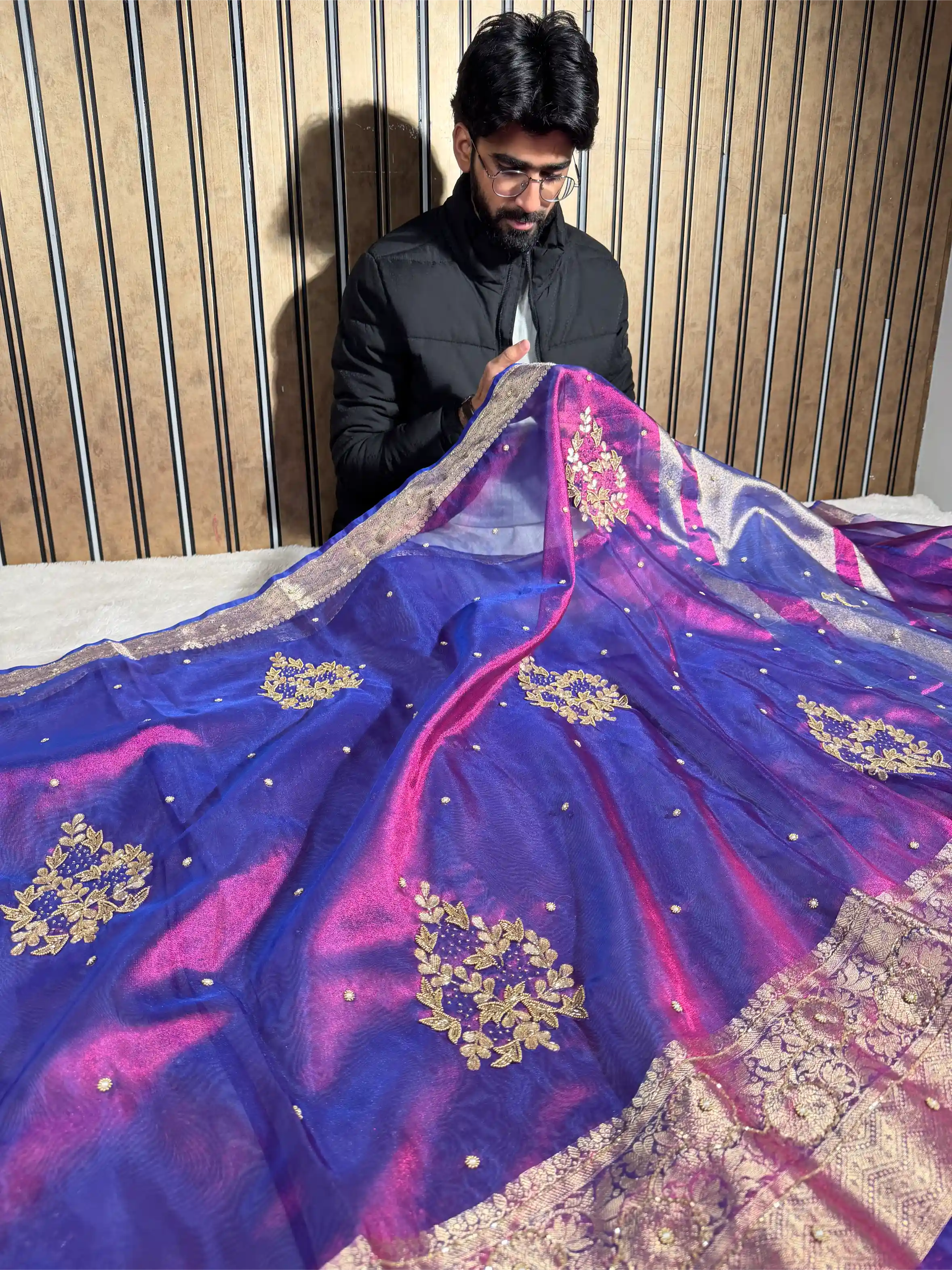 Dual Shaded Baigani Tissue Silk Premium Handwork Banarasi Saree