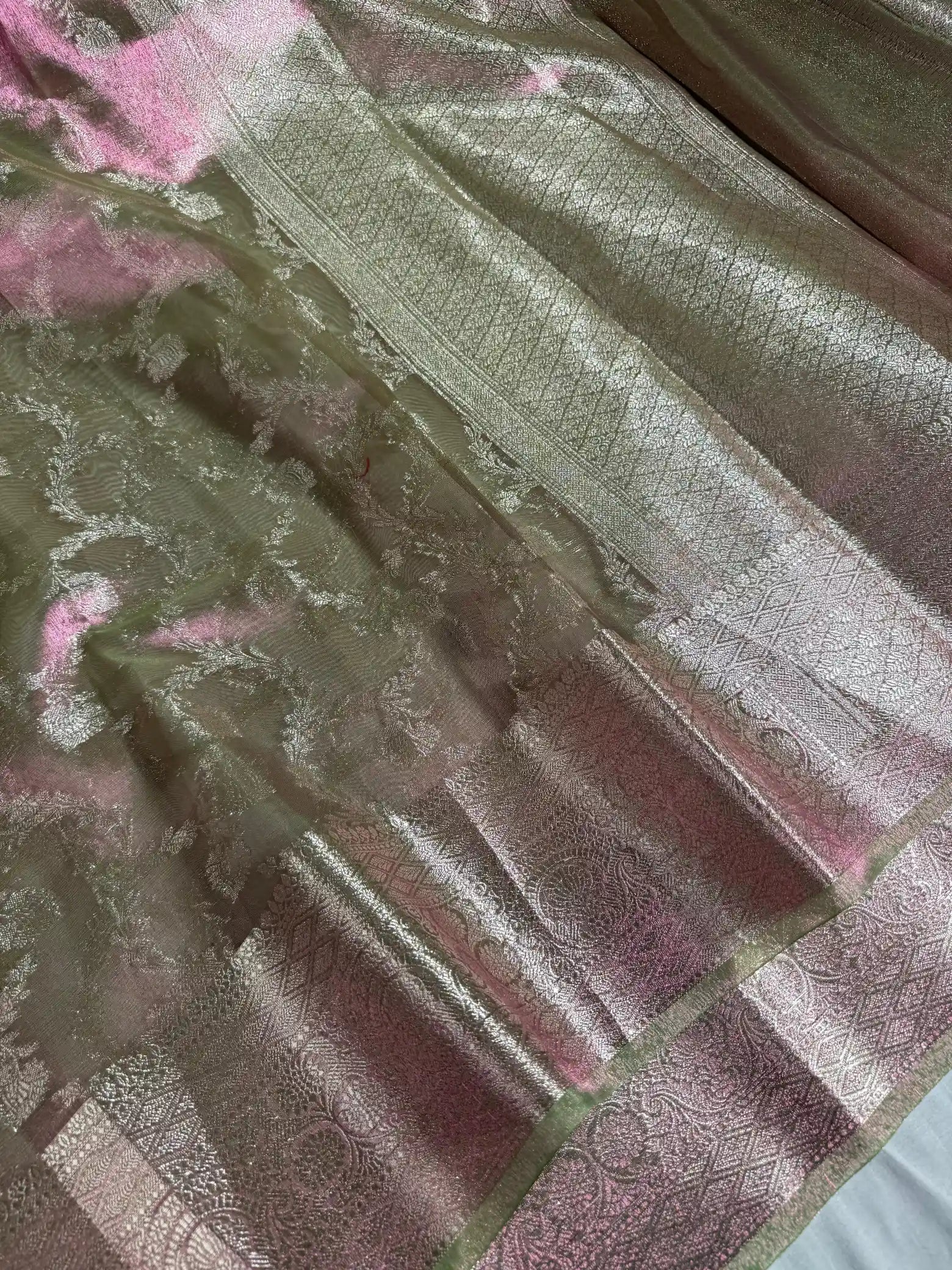 Dual Shaded Metallic Green Glass Tissue Silk Banarasi Saree