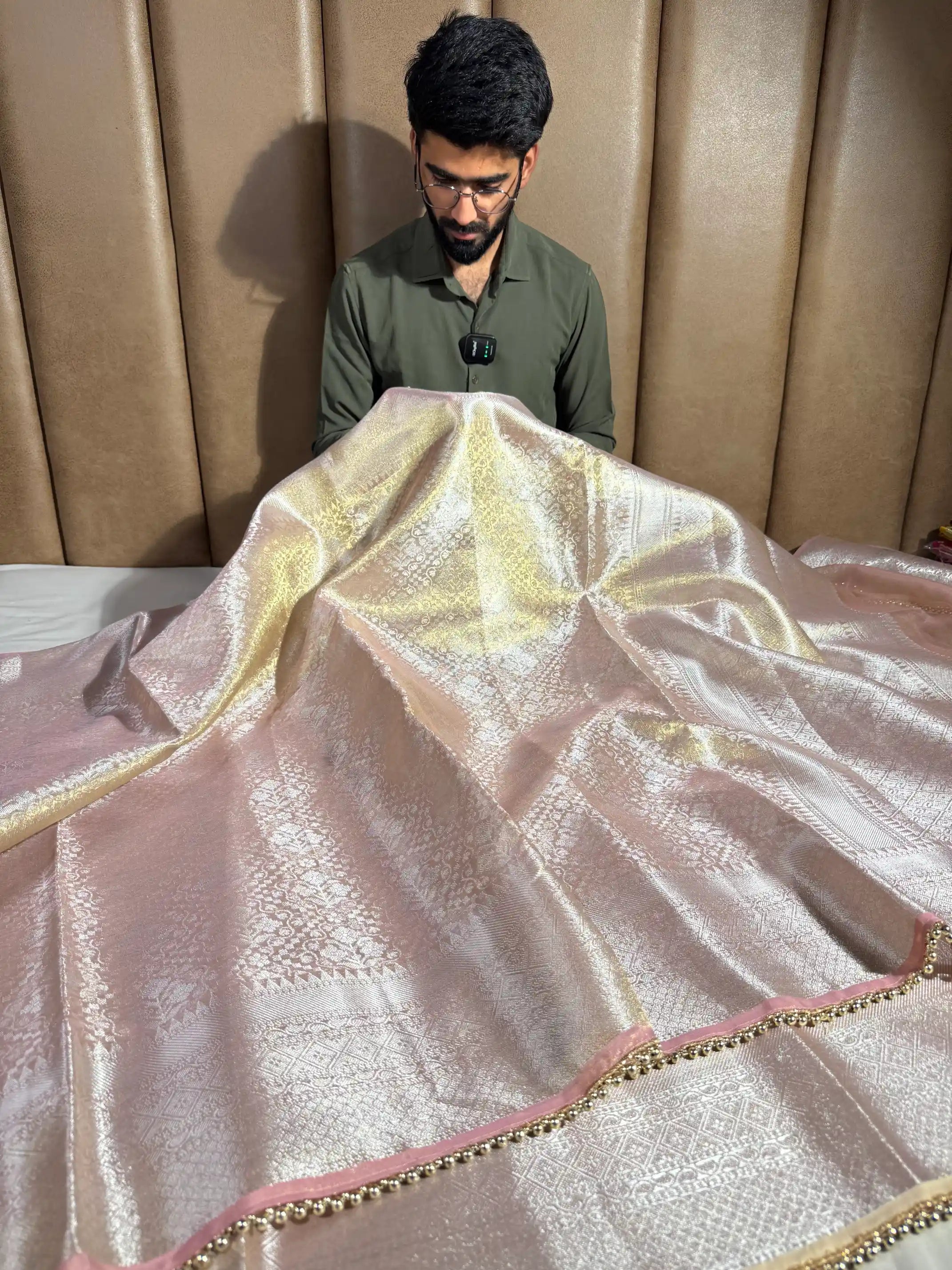 Dual Tone Glass Tissue Silk Ikkat Weave Lace Work Banarasi Saree