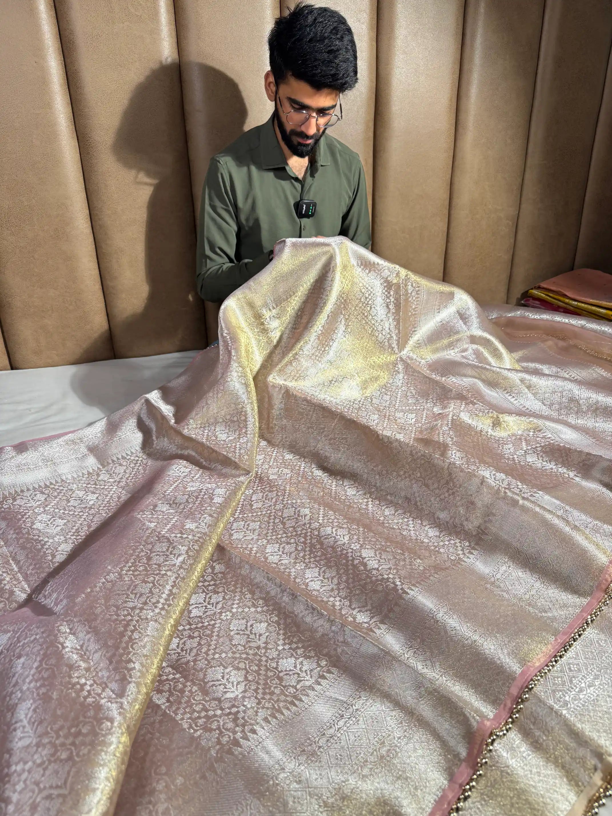 Dual Tone Glass Tissue Silk Ikkat Weave Lace Work Banarasi Saree